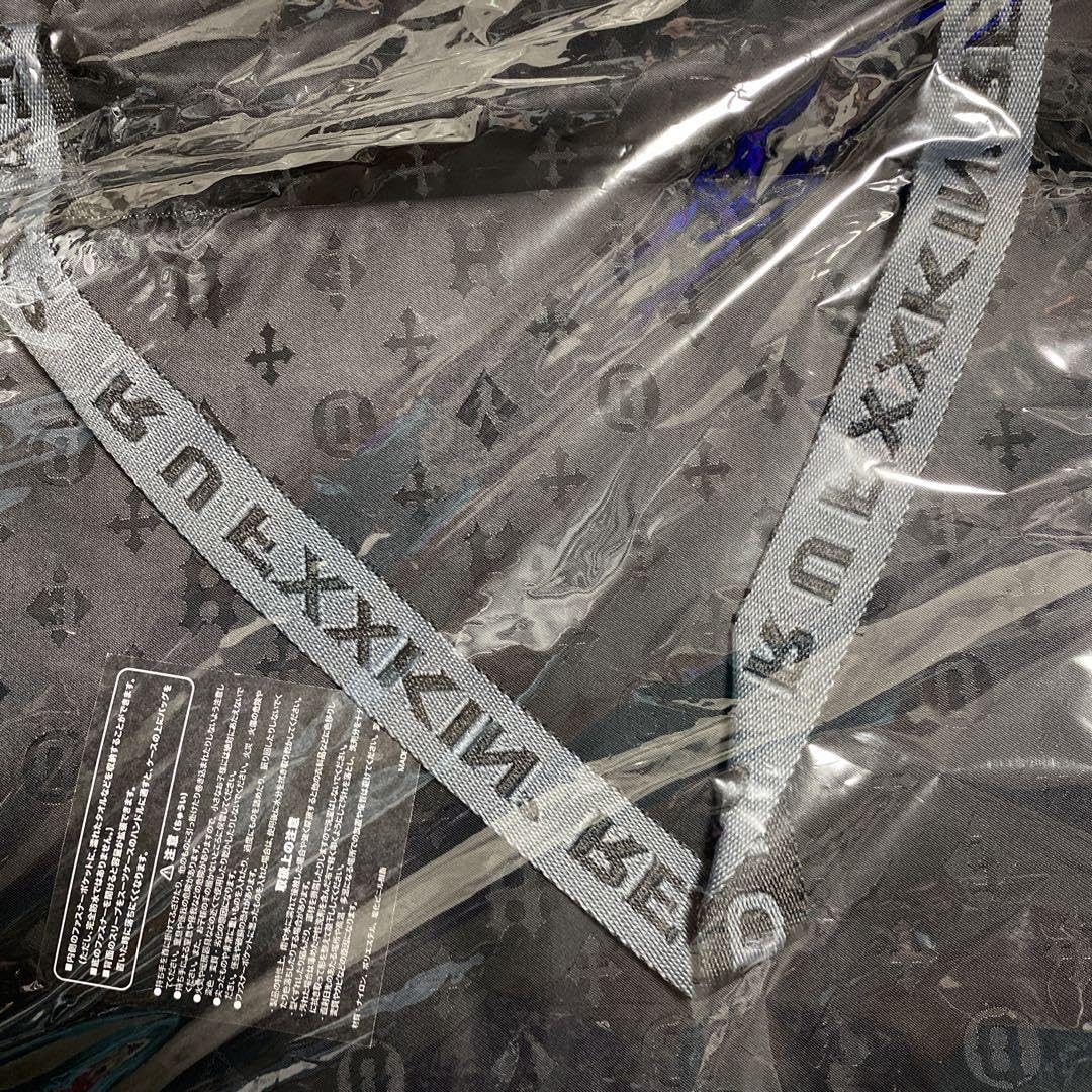 Amazon.co.jp: HYDE LIVE 2023 HYGACHA 2-WAY TOTE BAG : おもちゃ