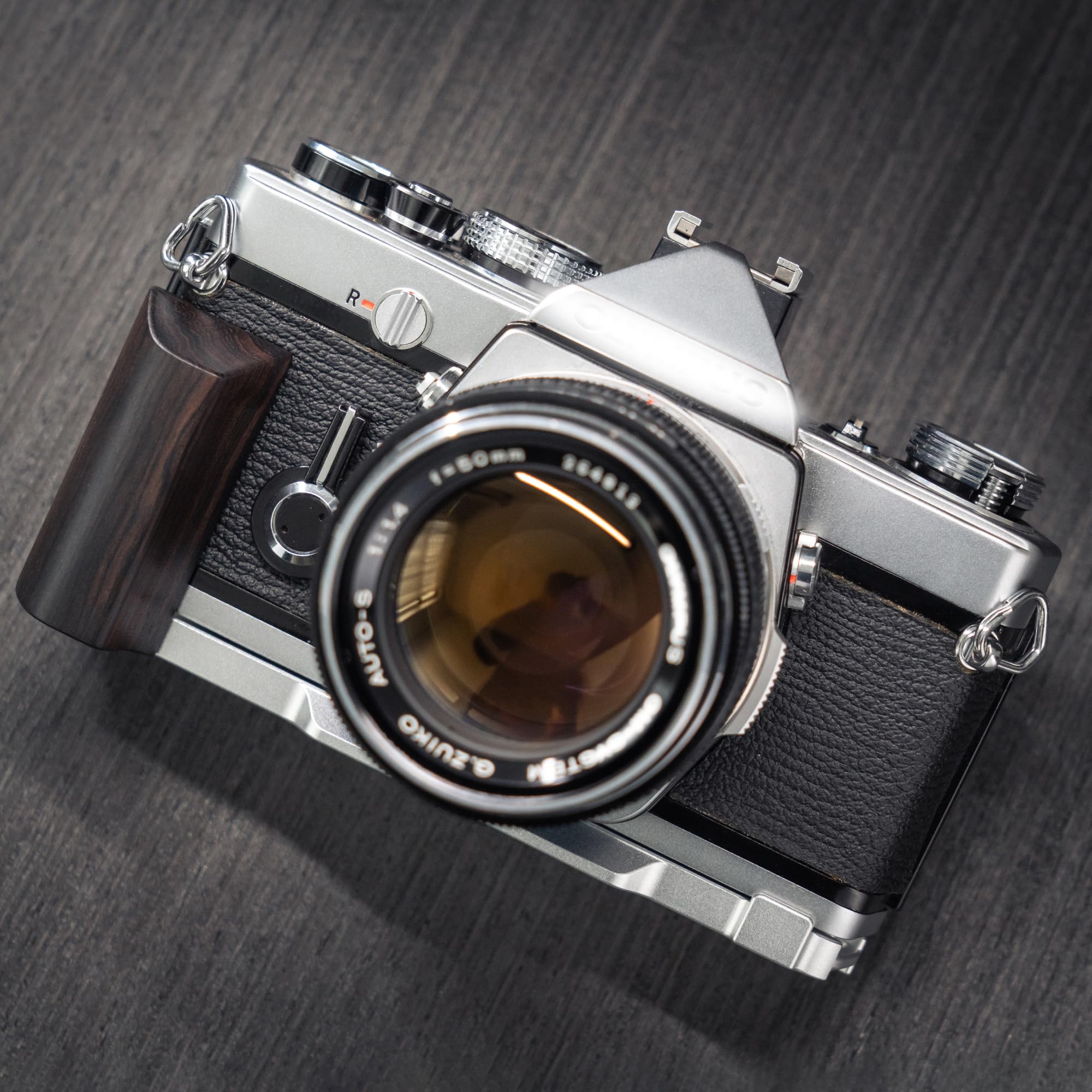 フィルムカメラセット　マスミケース　オリンパスom-1 リコー2眼　trip およそ半世紀という時を超え、いま手に入れる満足感｜オリンパス