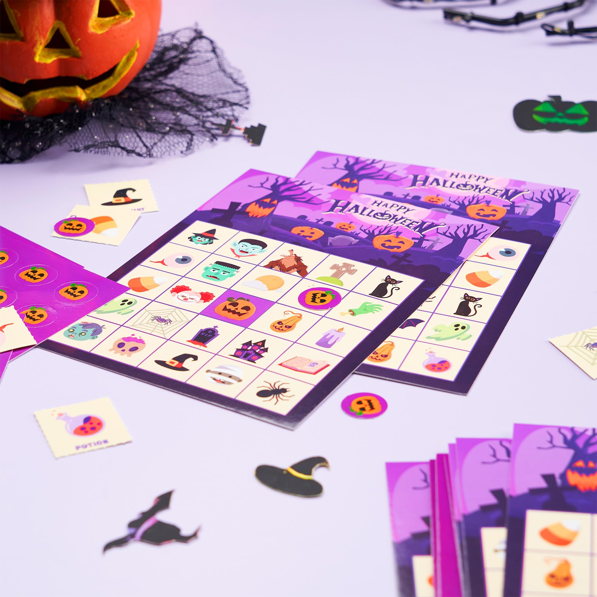 JOYIN Gioco di carte da bingo di Halloween per 32 giocatori, set di carte da bingo per bambini per giochi di feste di Halloween, attività familiari di grandi gruppi, forniture per feste in classe