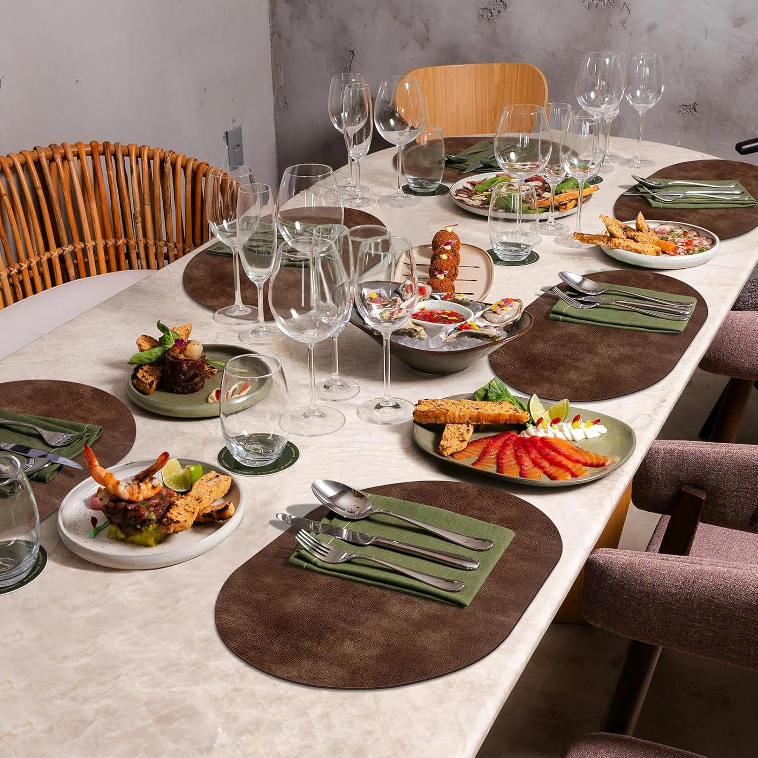 ADRIMER Placemats, Heat Resistant Oval Placemats Set of 6 Washable 12 x 17 Inch, Waterproof Table Mats, Wipeable Pu Place Mats for Kitchen, Dining Room, Brown