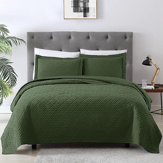 EXQ Home Quilt Set Twin Size Olive Green 2 Piece,Lightweight Soft Coverlet Modern Style Squares Pattern Bedspread Set(1 Quilt,1 Pillow Sham)