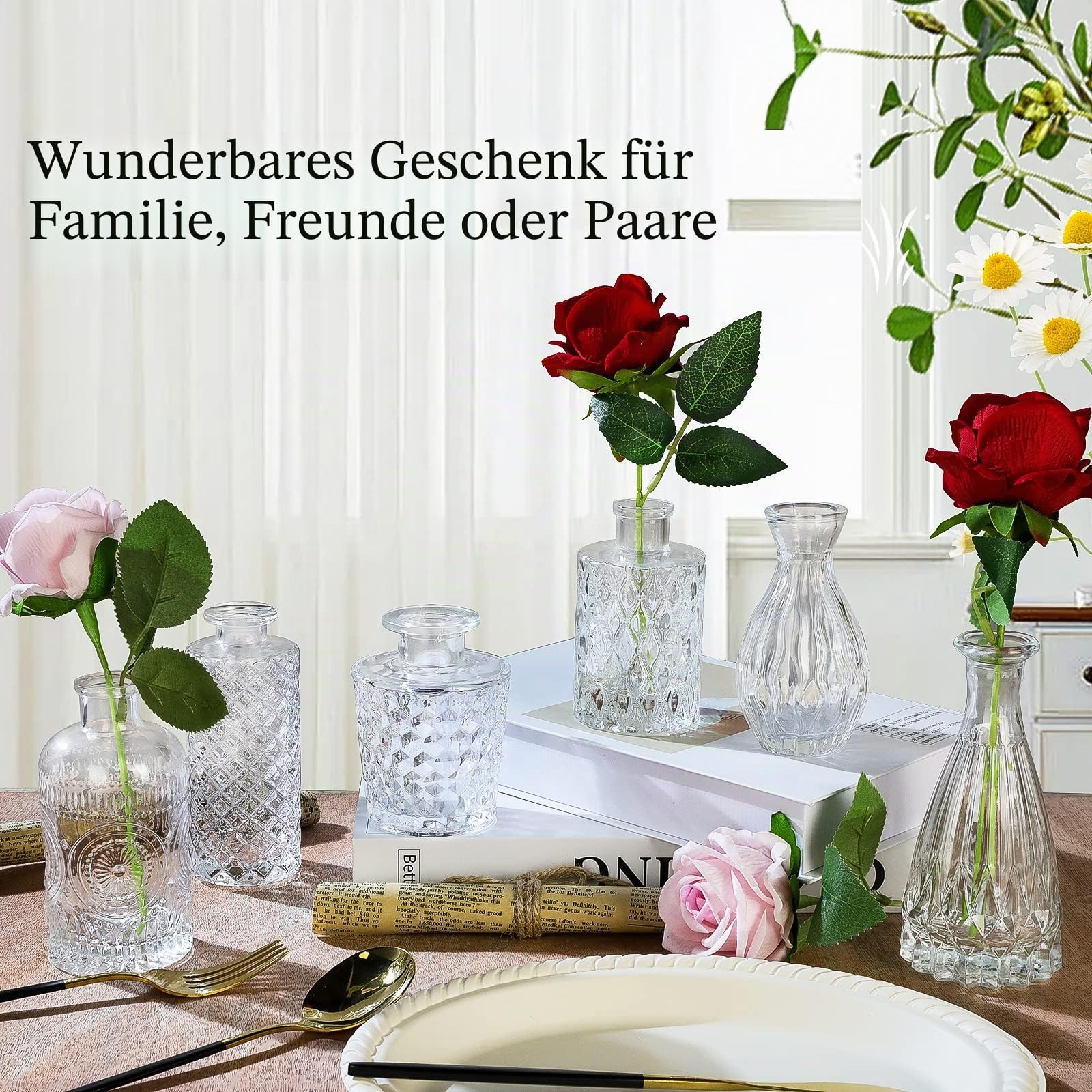 Kleine Glasvase Knospenvase Großpackung Set mit 24 Mini-Vintage-Blumenflaschen Zarte Glasblumenvase Verschiedene Größen für Blumenarrangements, dekorative Tischdekoration, Hochzeitsfeier zu Hause