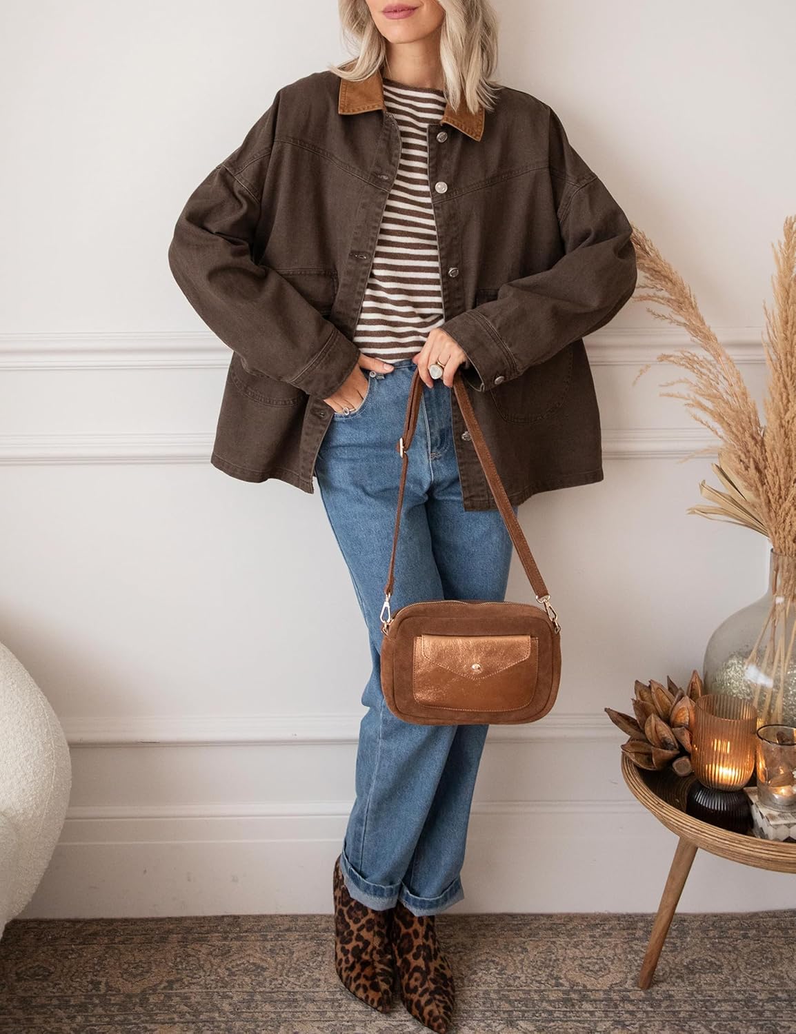 Yeokou Women's Oversized Contrast Collar Denim Barn Jacket Button Down Big Pockets Spring Fall Transitional Outfits - Image 6