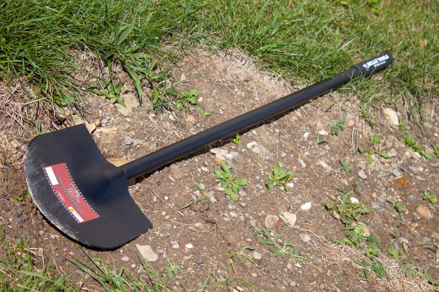 Bully Tools 12-Gauge Caprock Shovel – Heavy Duty All-Steel Construction Shovel with Long Handle, Closed-Back Design, Ideal for Digging, Breaking Rock, Clay, Roots & Dense Soil – 100% Made in The USA