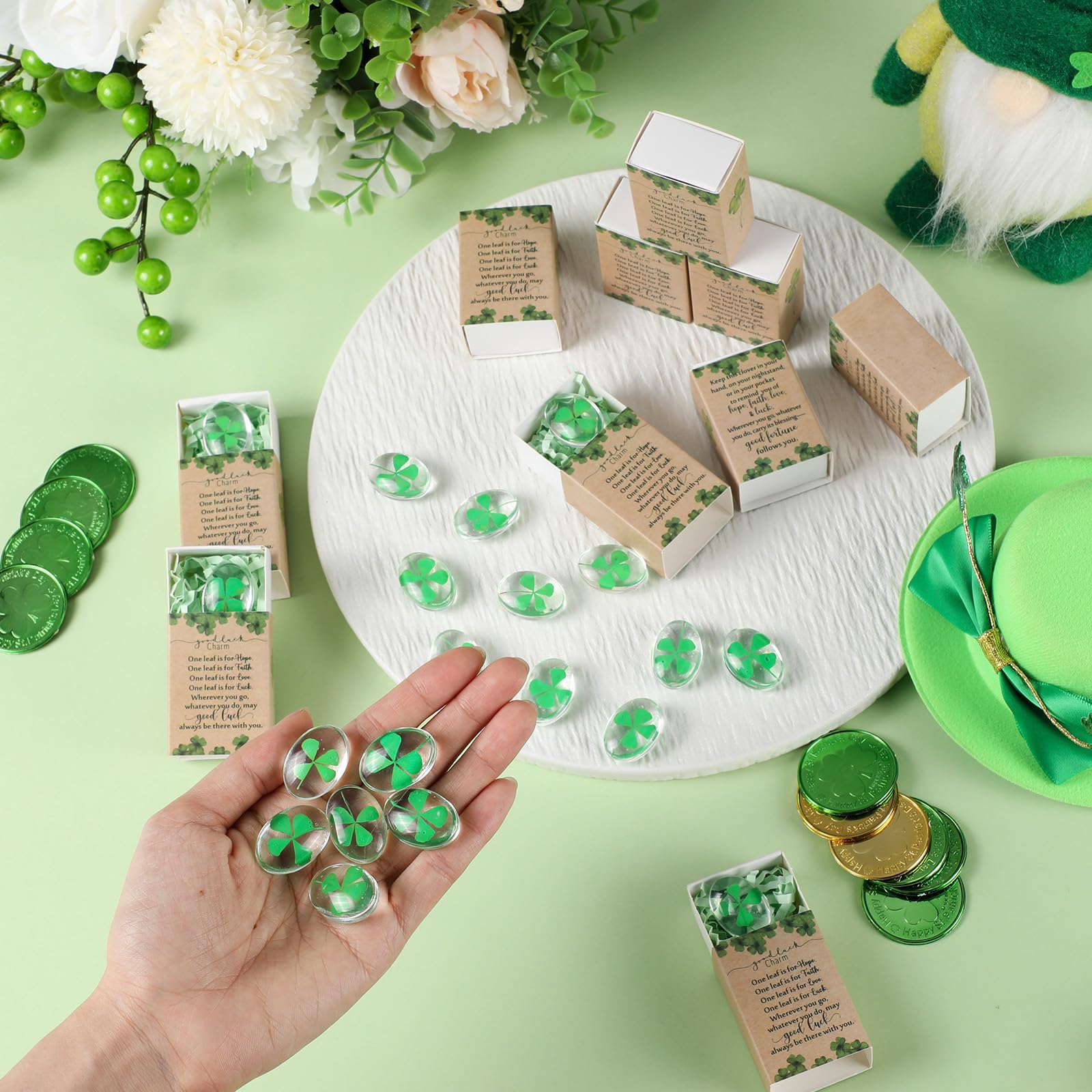 Bucherry 20 Set St. Patrick's Day Gift Bulk Four Leaf Clover Glass Token Charms with Greeting Boxes Irish Day Lucky Shamrock Gifts for DIY Friends Coworkers Employee Office Party Favors (Oval) — view 6