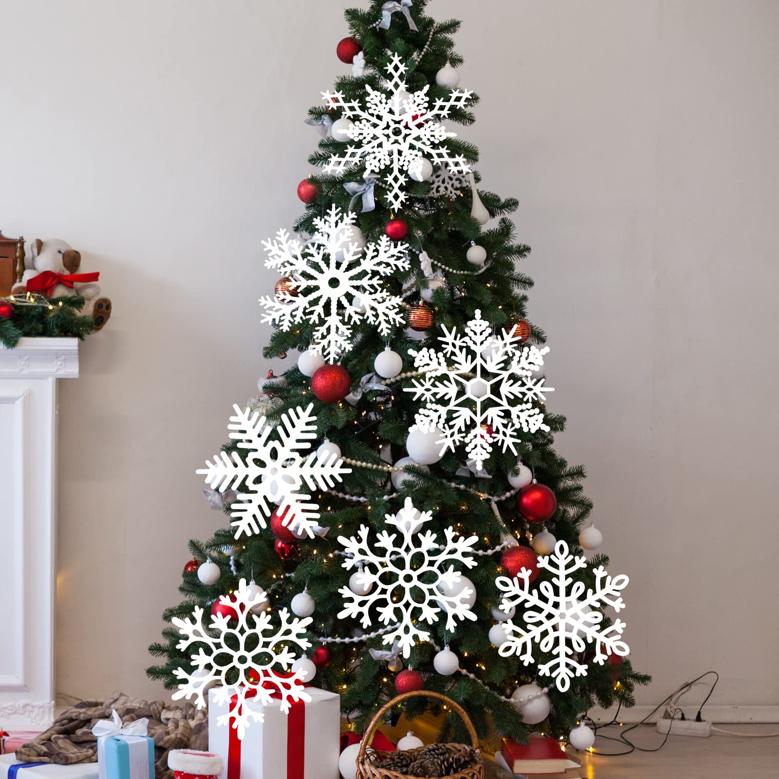 Boule De Noël En Bois Flocon Découpé Gravée Avec Prénom