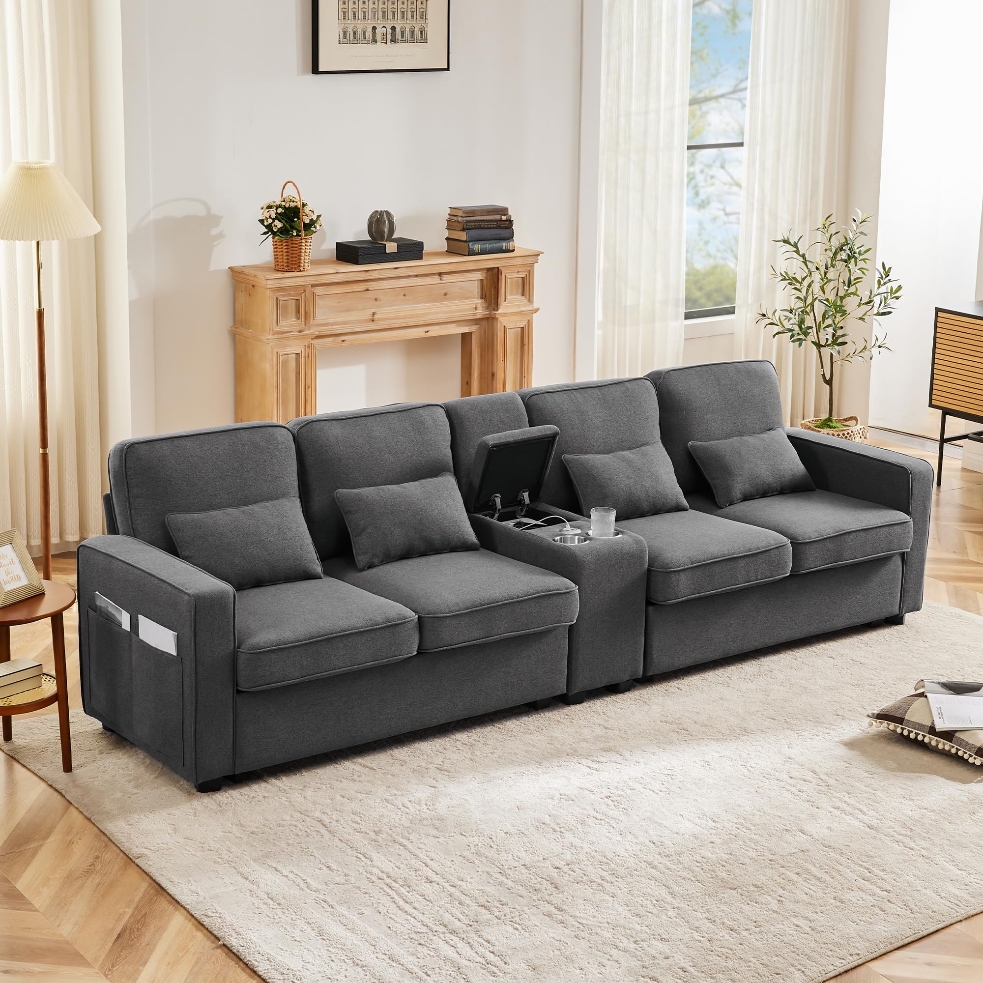 Azkoeesy Moderno sofá de 4 plazas de tela de lino, estilo sencillo, con consola, 2 soportes para bebidas, 2 puertos USB, 4 cojines, adecuado para sala de estar (gris oscuro)