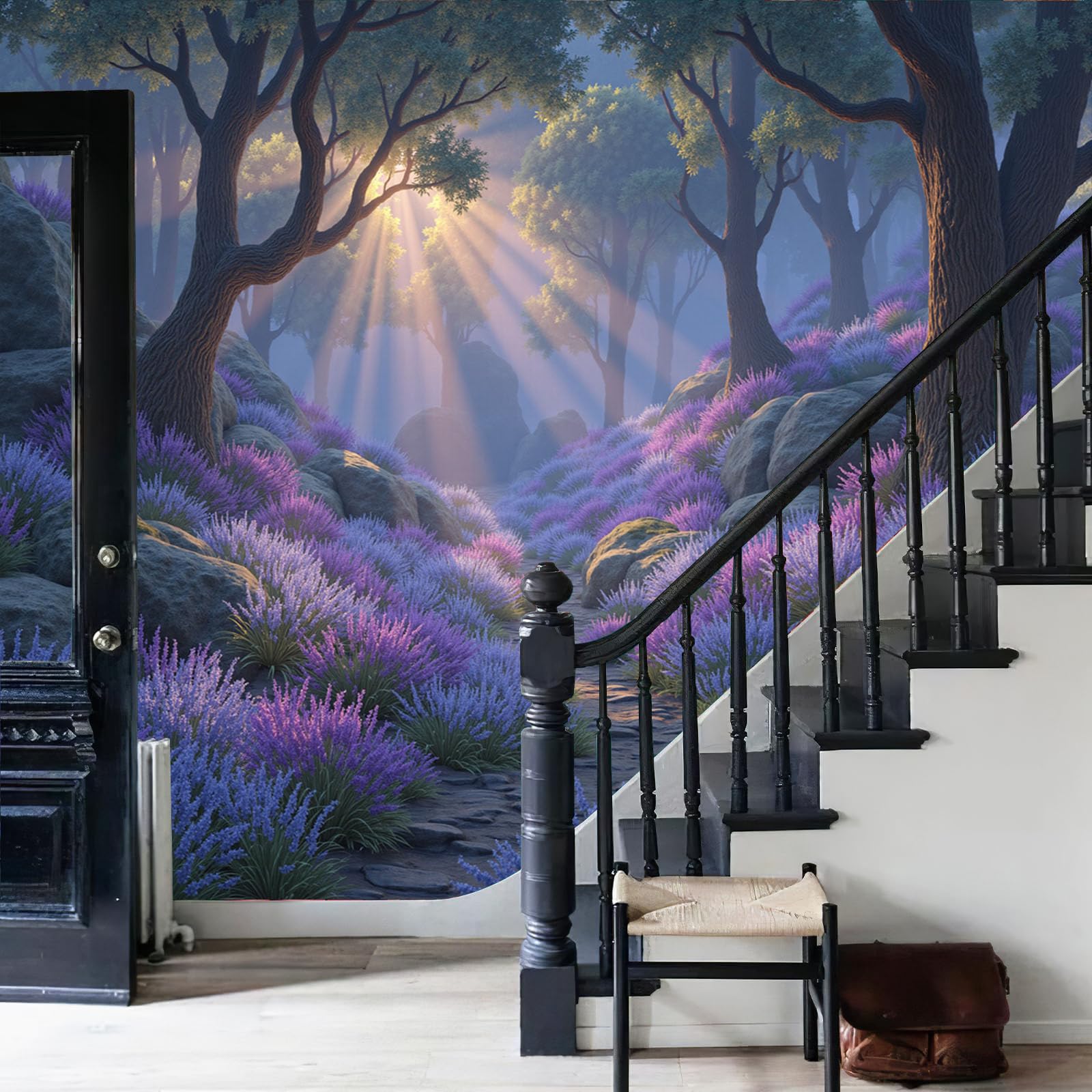 Papier peint panoramique pour masquer un mur nu avec une fresque intissée violette