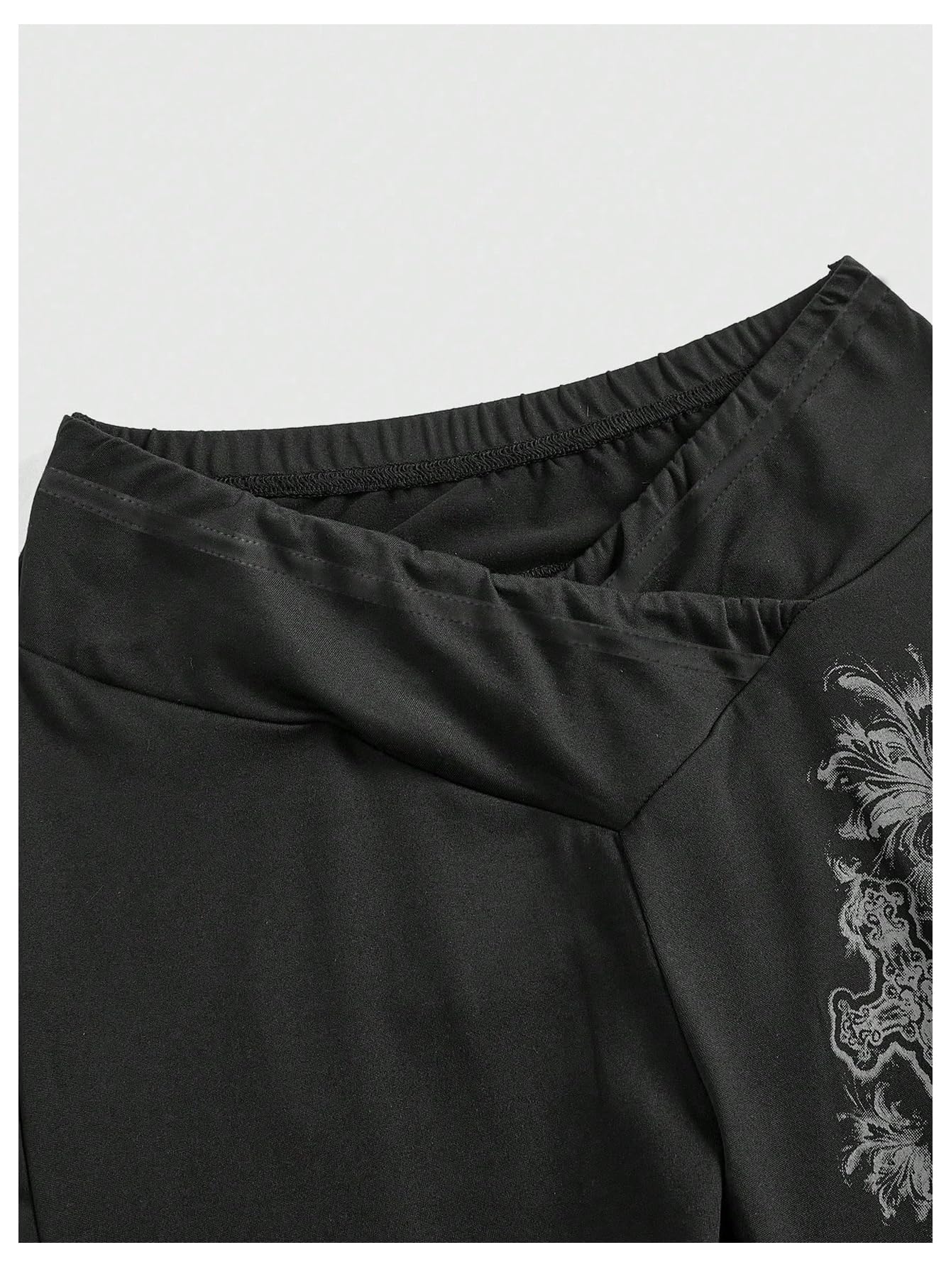 WDIRARA Women's Plus Size Goth Graphic Bell Bottom Flare Pants V Cross High Waisted Yoga Leggings: X-Large Plus Black