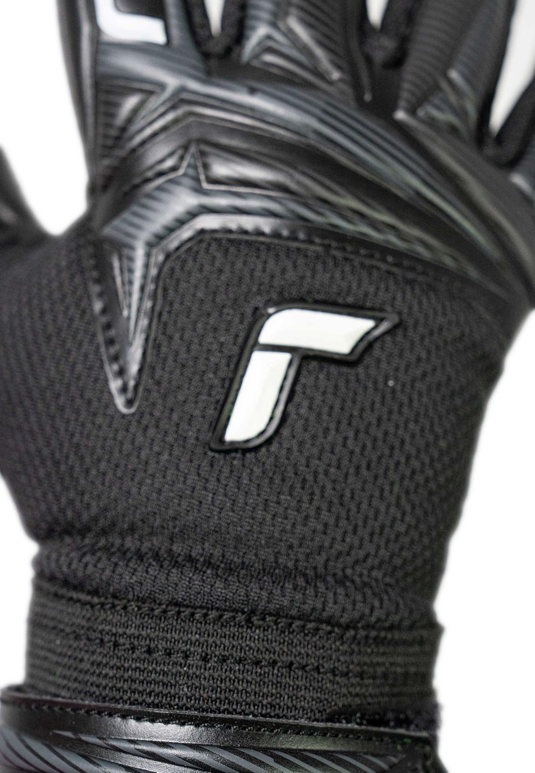 Reusch Guantes de Portero para niños y jóvenes, Agarre fiable, Transpirables, para Entrenamiento y Juego, césped Natural, césped Artificial y Campo Duro, Talla 4 – 8, Atracto Infinity Evolution NC