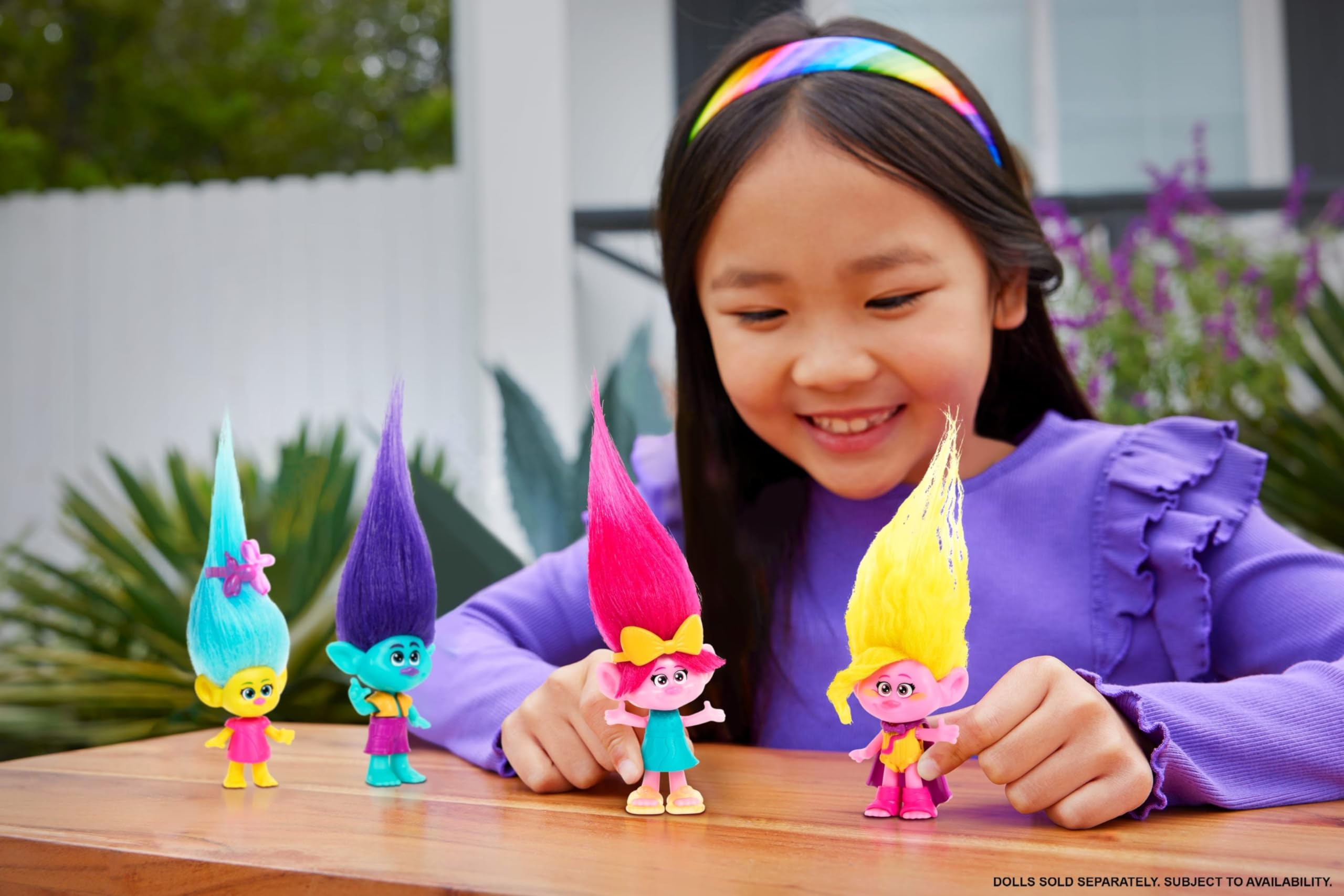 Mattel DreamWorks - Bambola Trolls Fun Fair Surprise, regina papavero con vestito rimovibile e capelli rosa peluche, giocattoli ispirati alla serie YouTube