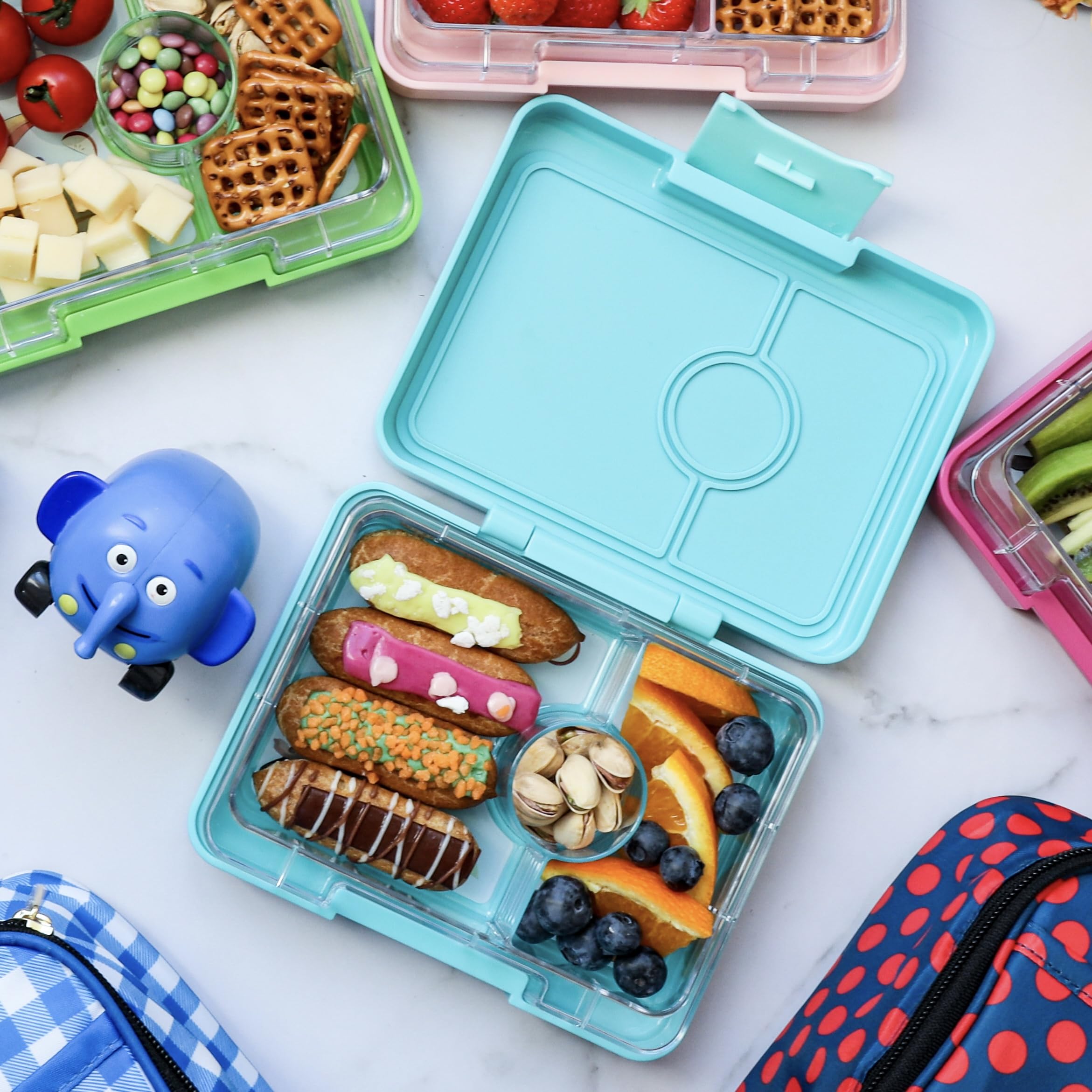 Yumbox Caja de aperitivos a prueba de fugas, sin BPA, 3 compartimentos para niños y adultos, portátil, ligero y fácil de limpiar, ideal para frutas, verduras, galletas