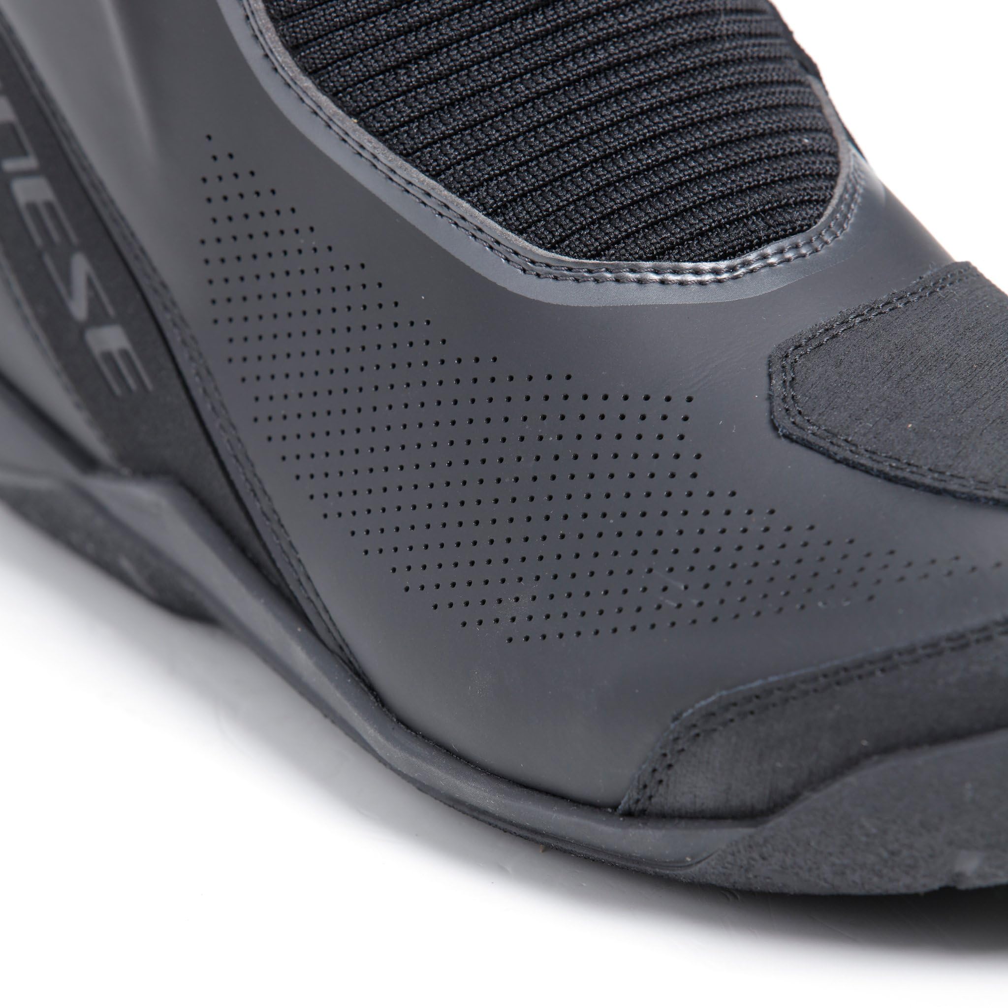 DAINESE Freeland 2 Goretex Motorcycle Boots EU 43