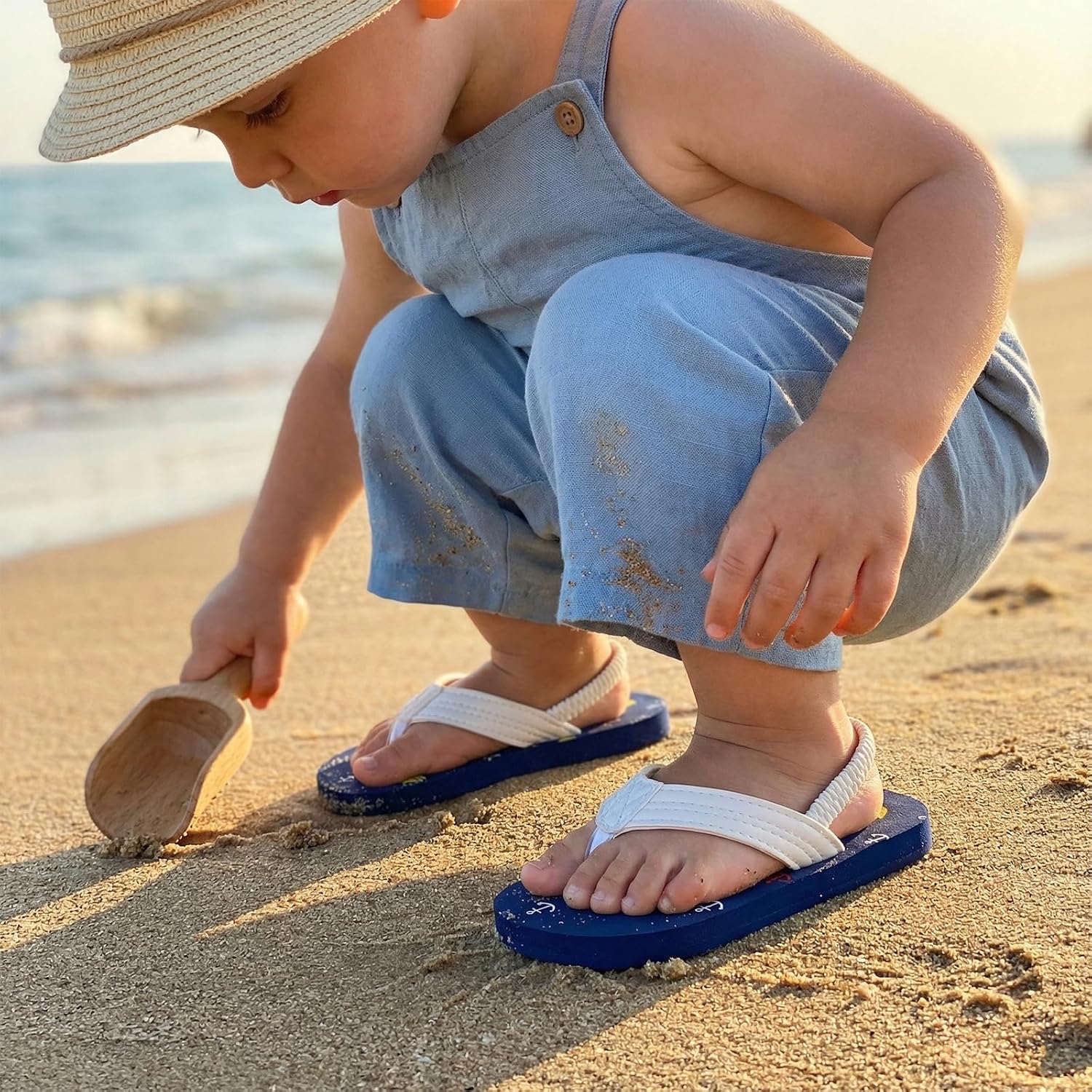 Boys Girls Strap Flip Flops Sandals Cute Cartoon Unicorn Shark Toddler Flip Flop Kids Pool Beach Flat Slide Summer Water Shoes