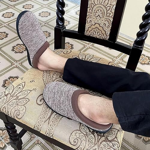 Vista 2 de Temi Pantuflas de espuma viscoelástica para hombre, acogedoras y suaves, para interiores y exteriores, cálidas, transpirables, con suela