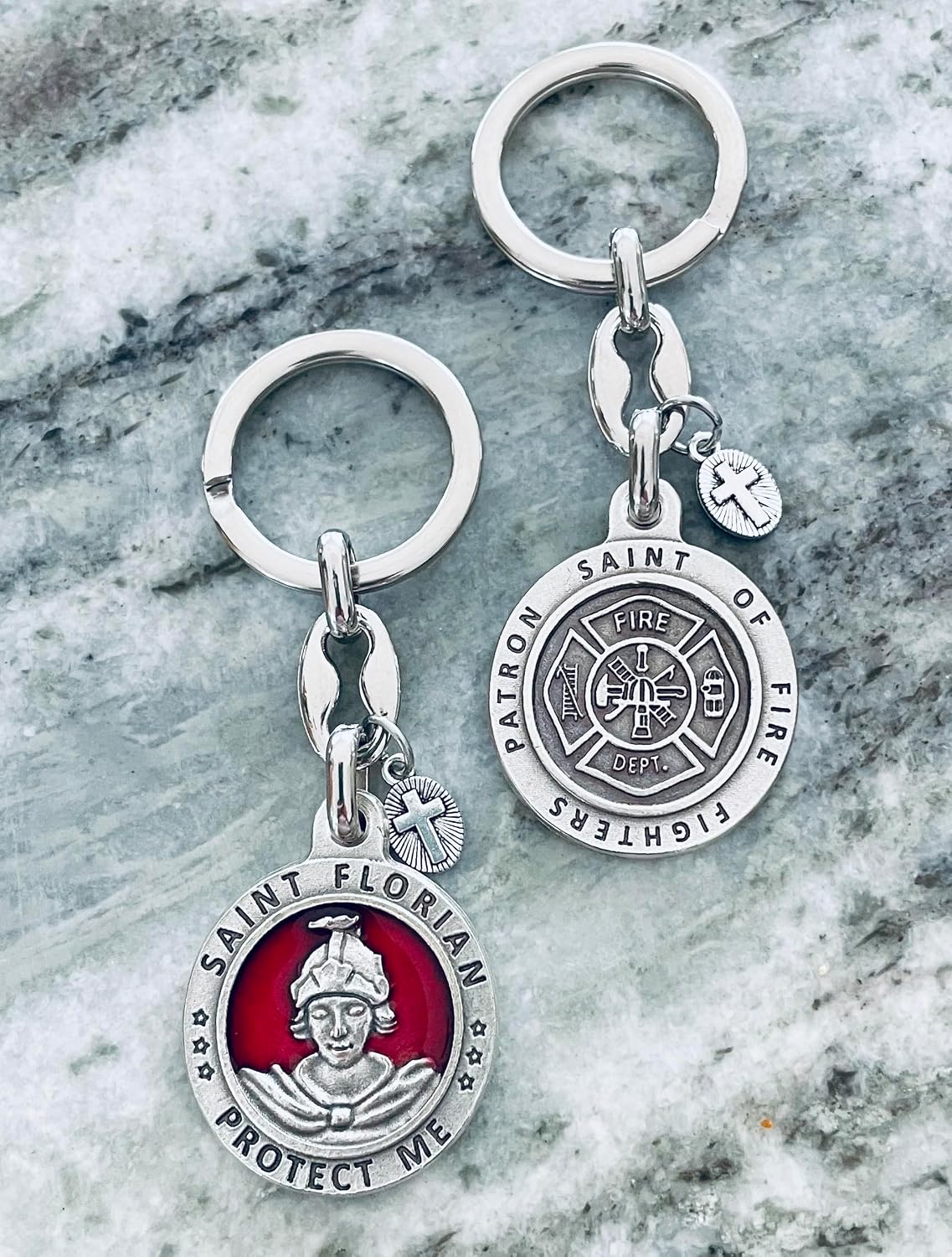 Saint Florian Firefighter Protection Medal Keychain – St. Florian Patron Saint of Firefighters with Cross Charm & Fire Department Symbol – Firefighter Gift for Men & Women