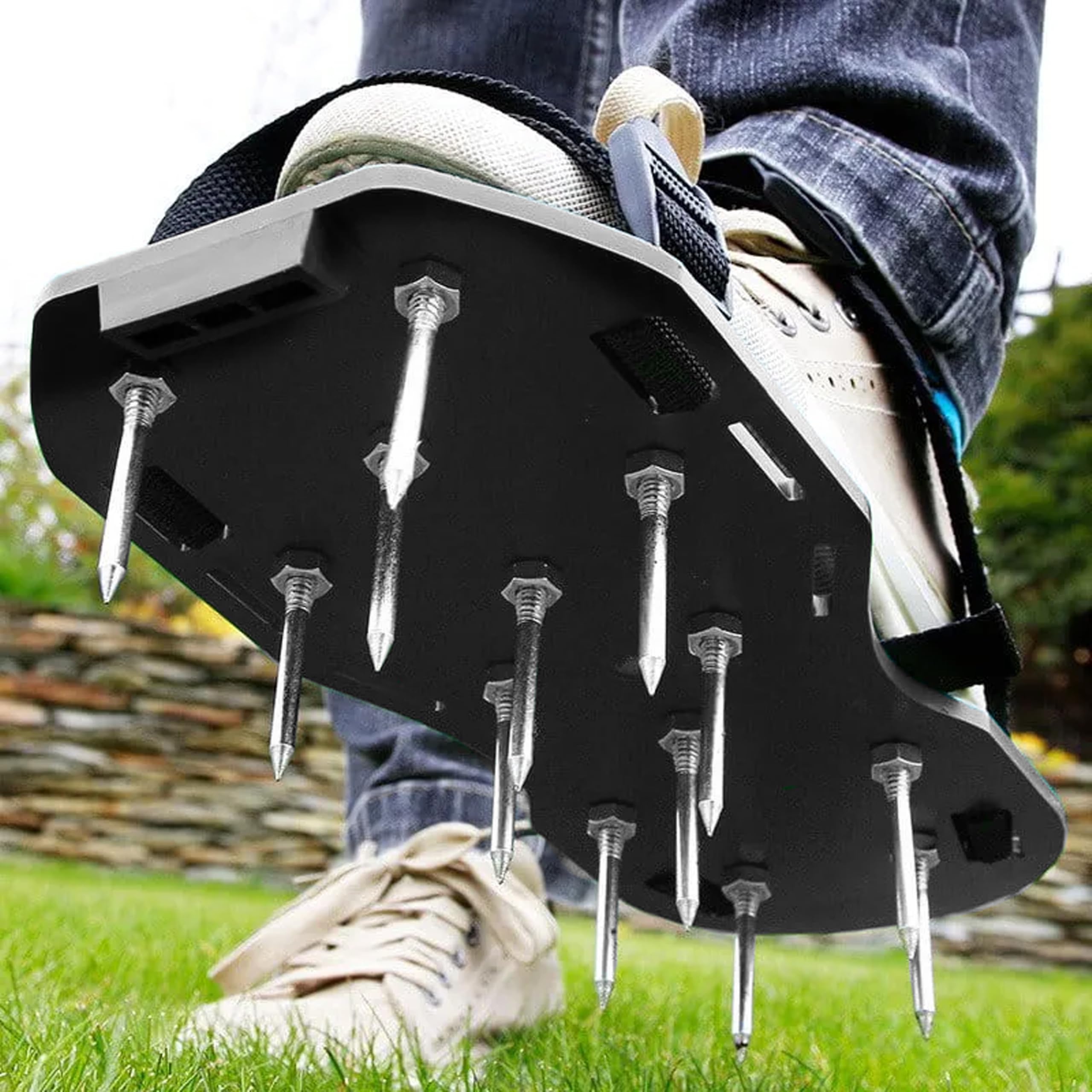 Zapatos aireadores de césped con púas – Zapatos de aireación del suelo para jardín – Sandalias Aerator ajustables para el cuidado del césped y la ventilación