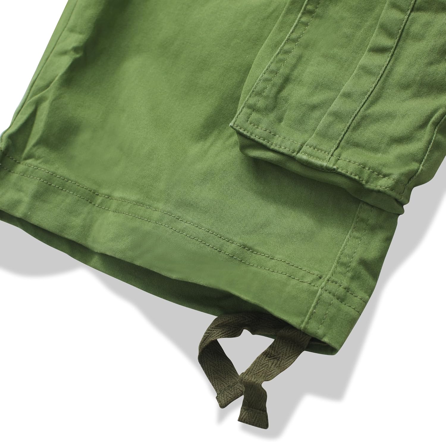 TRGPSG Womens Hiking Shorts, Bermuda Shorts for Women, 7" Inseam Summer Camo Y2K Shorts with Multi-Pockets
