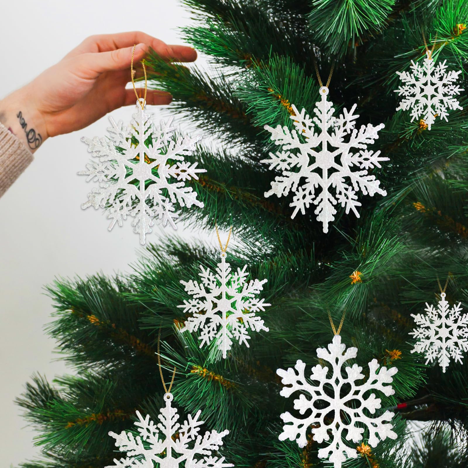 Weiße Schneeflocken-Ornamente, Kunststoff, Glitzer, Schneeflocken, Ornamente für den Winter, Weihnachtsdeko, Weihnachtsbaumschmuck, Größe variiert, 36 Stück