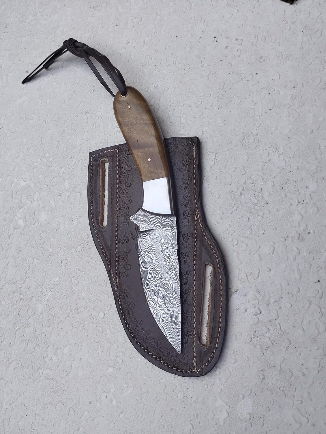 Personalized Hand Crafted Leather Sheath, for 7 in to 9 in Knives, Knife Carry Pouch, USA, Best Gift for All