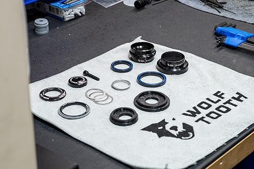 Miniatura 7 de Wolf Tooth EC44 Superior ZS56 Lower GeoShift Auriculares de ángulo de rendimiento de 2 grados largo