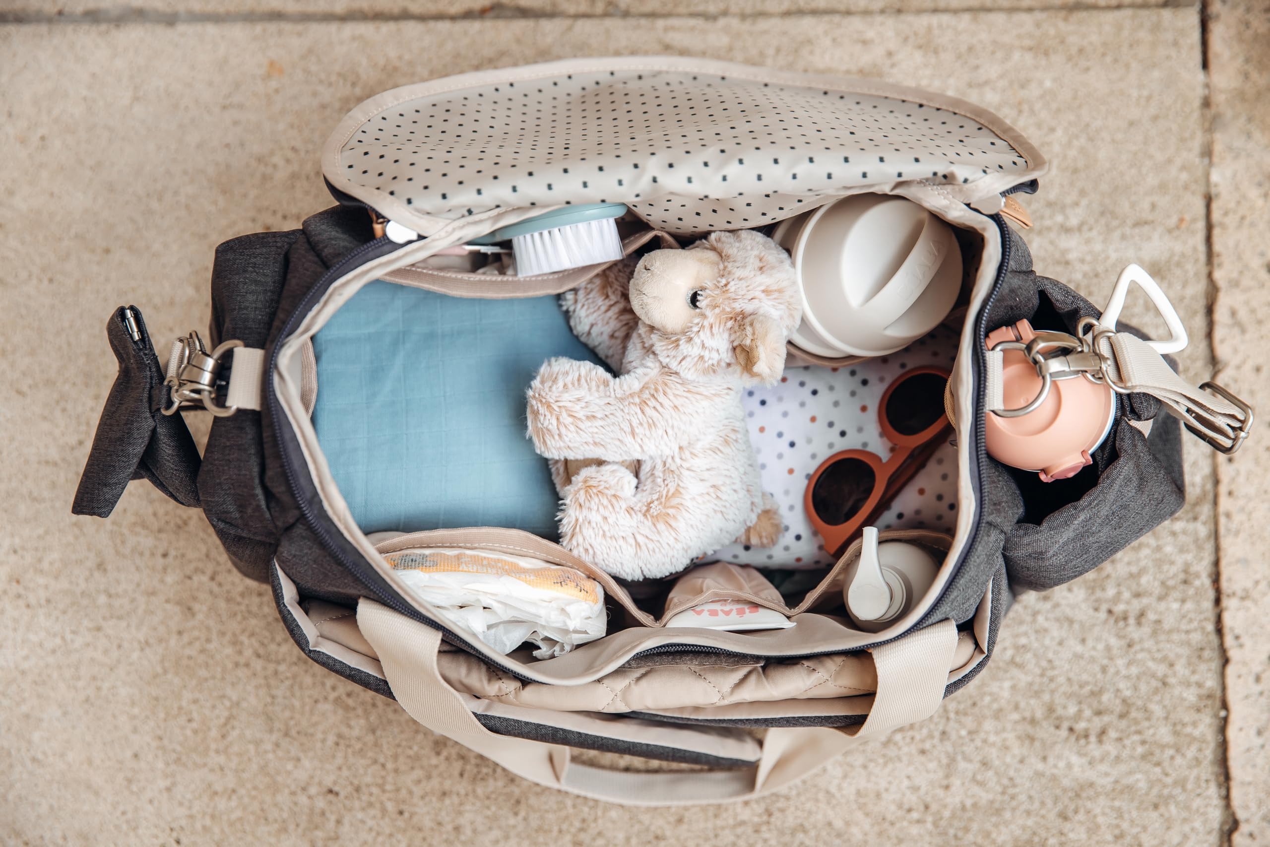 BÉABA, Wickeltasche Sydney, Modular, Großes Fassungsvermögen, Vielfältige Verstauungsmöglichkeiten, Kokon-Wickelfläche, Isoliertasche für Essen, Kinderwagenbefestigungssystem, Tragegriffe, Dunkelgrau
