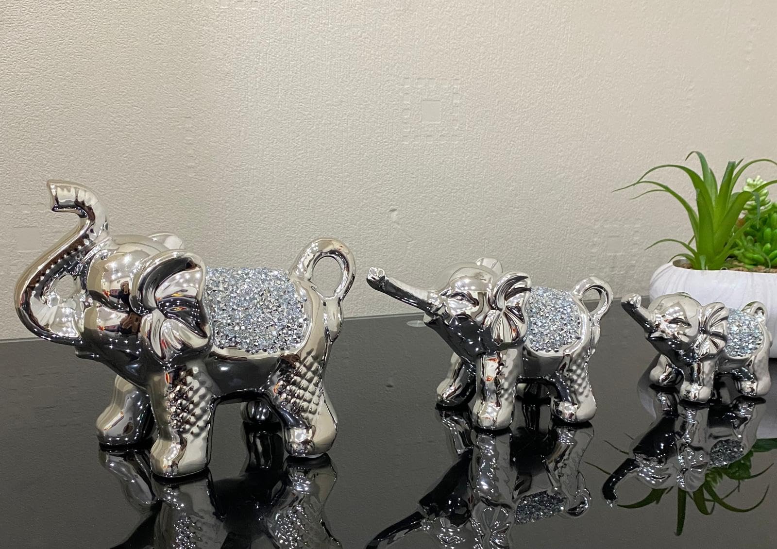 Stunning Bling Elephant Set of 3 Crystal Crushed Diamond Ornament Home Decor & Gift