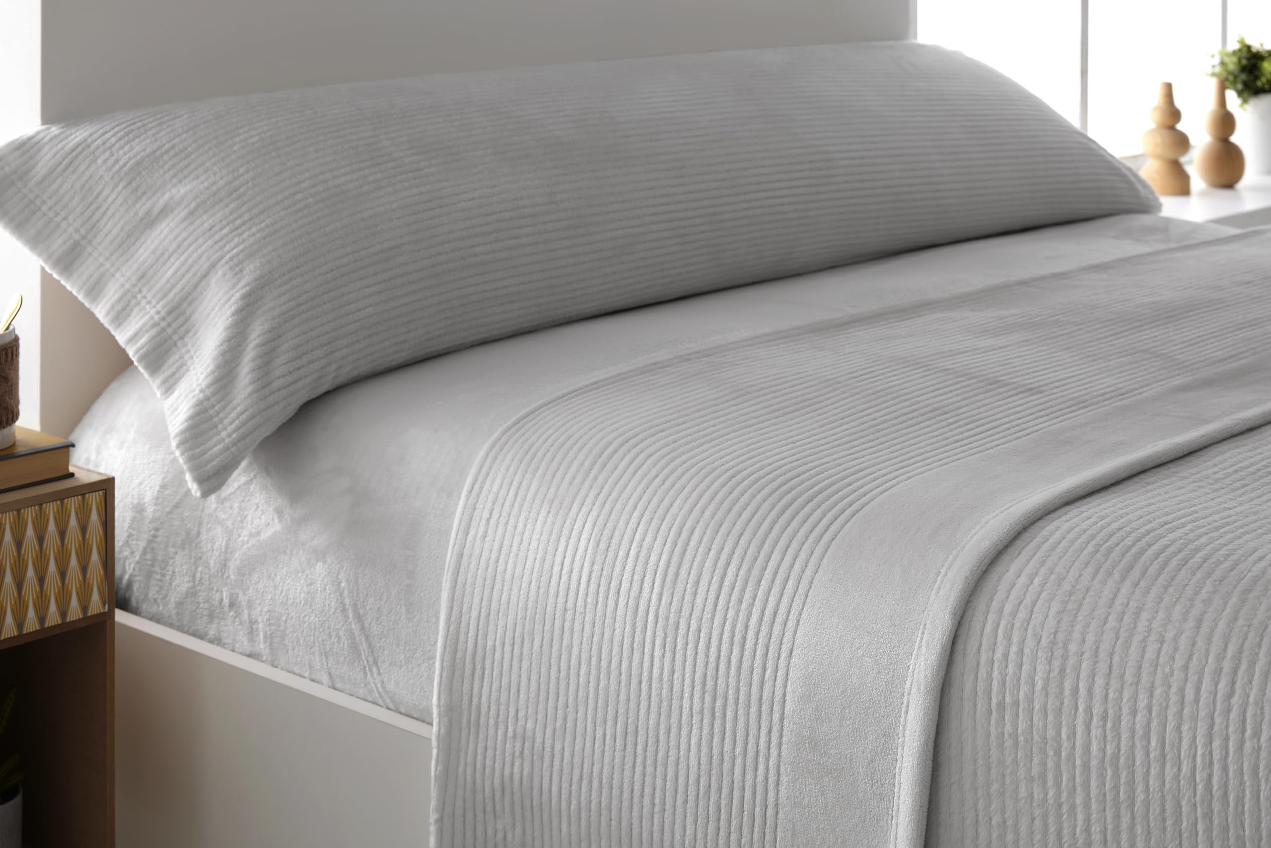 Liniva Home - Juego de Sábanas Coralina Canale, térmica para Invierno - Modelo Adriana (10910, Gris, Cama 90 cm)