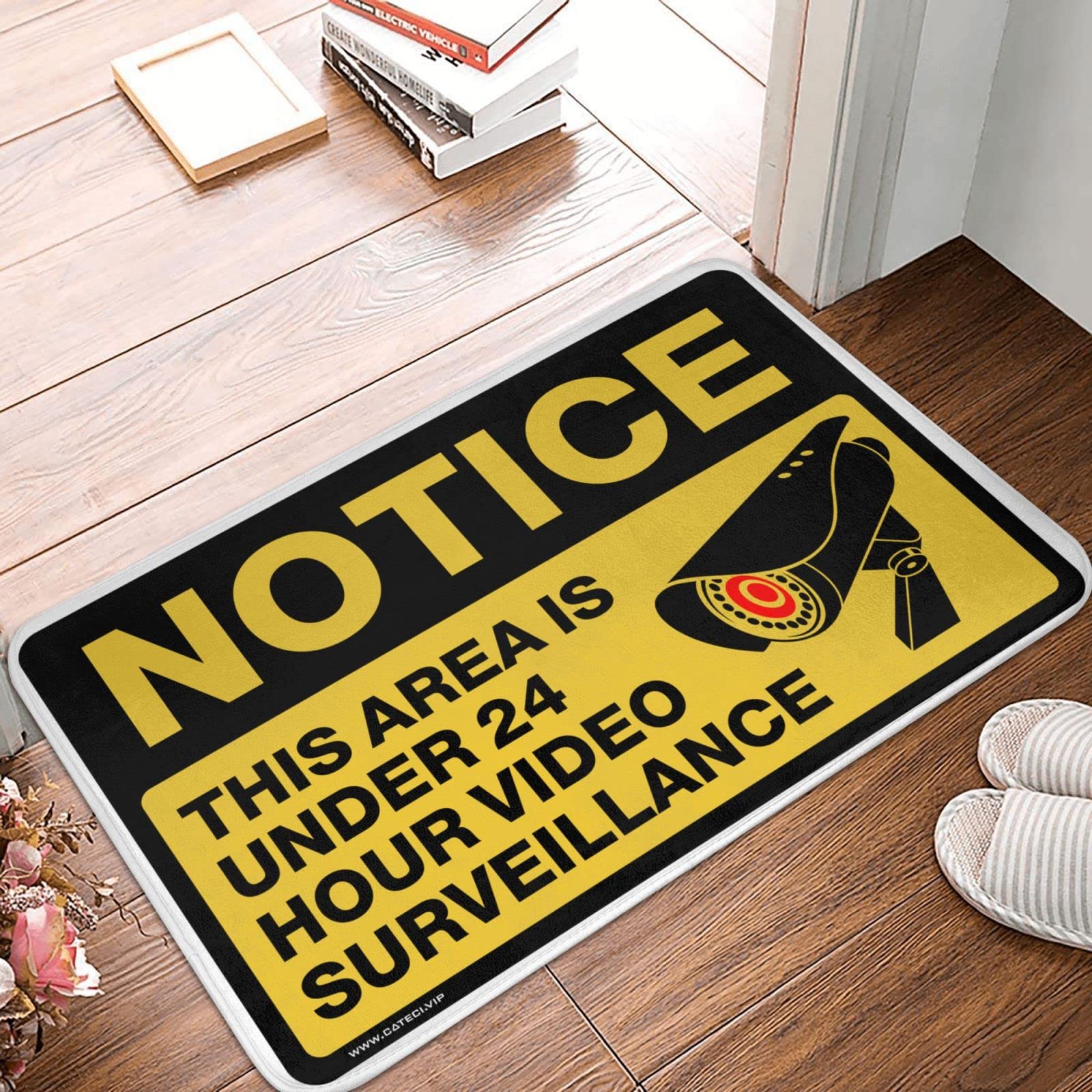 Tapis de garage de surveillance 25h idéal pour entrée de box et atelier de moto