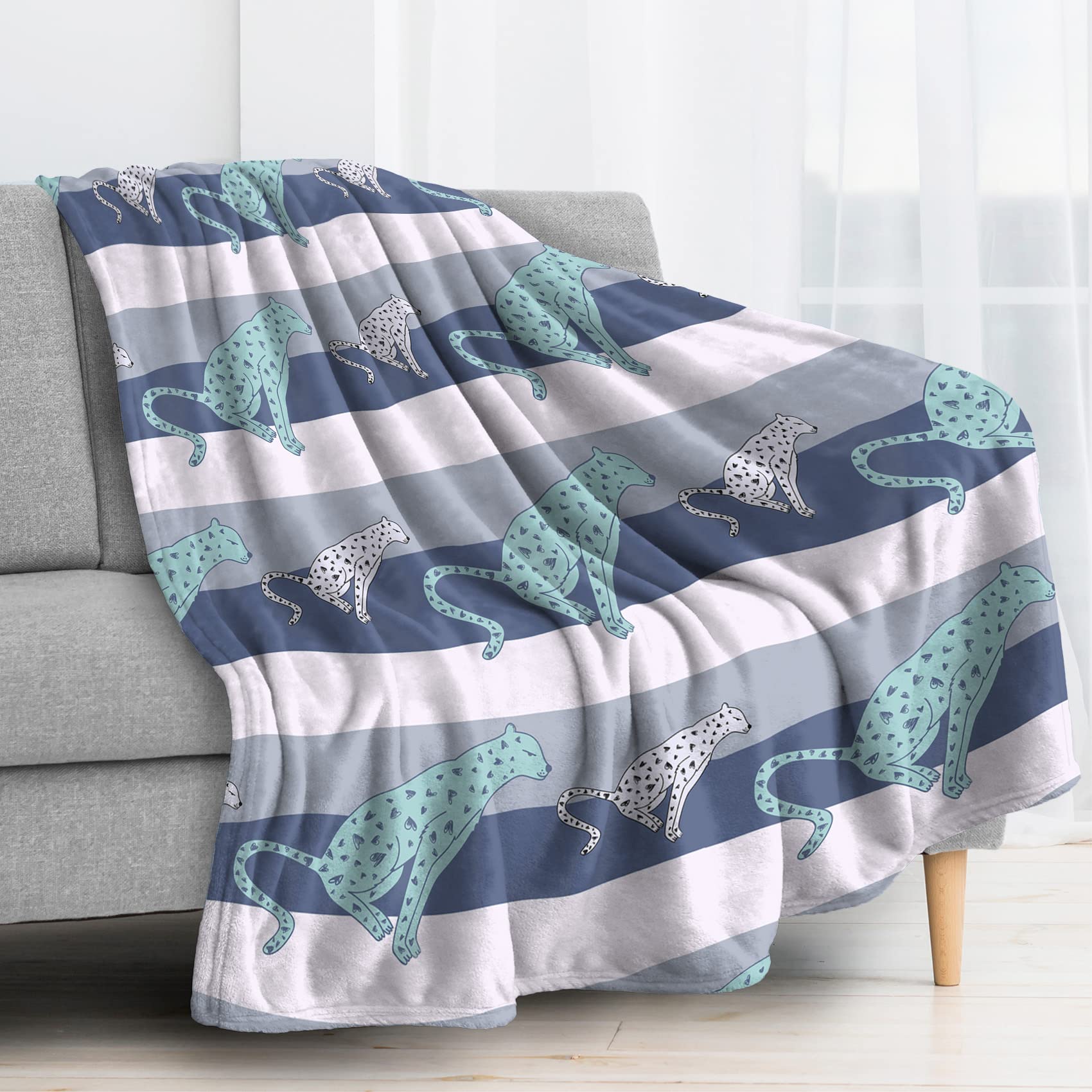 Couverture léopard 200x200 plaid canapé hiver pour vos soirées cocooning