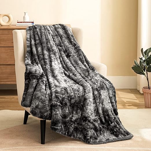 Faux Fur Fuzzy Throw Blanket Soft Warm Cozy Tie-dye Sherpa Throw Blanket Twin Size 60x80 inch Suitable for Fall Winter and Spring