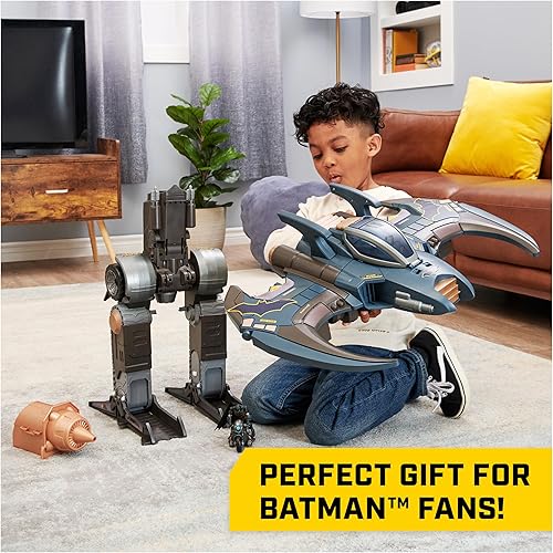 Miniatura 6 de DC Comics Batman Juego Gotham City Guardian, transformación 4 en 1, figura exclusiva de Batman, luces y más de 40 sonidos, juguete para niños y niñas
