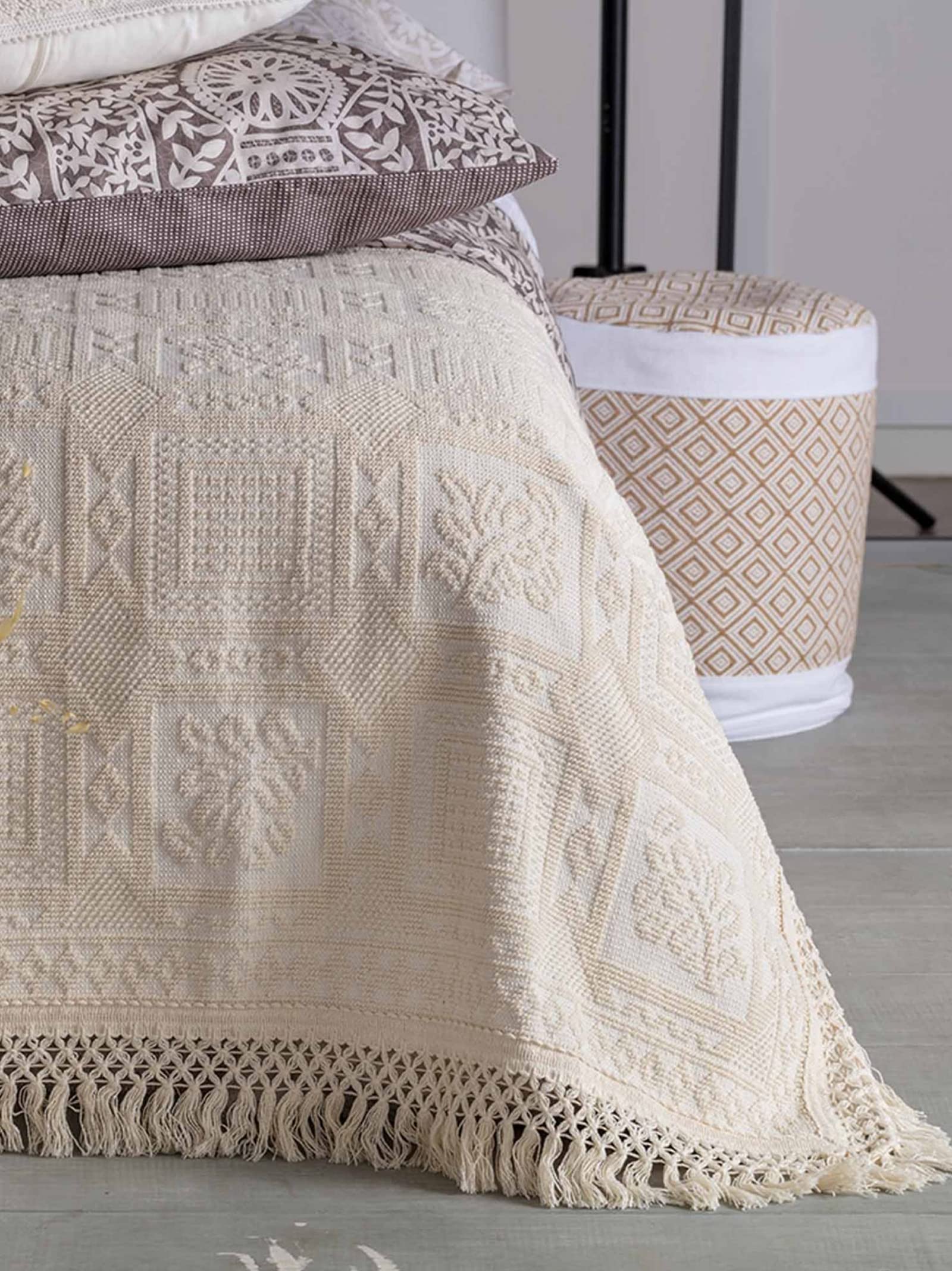 Copriletto Matrinoniale in Cotone Jacquard Chia- Riviera (Art. LD02780201 - Ecru)