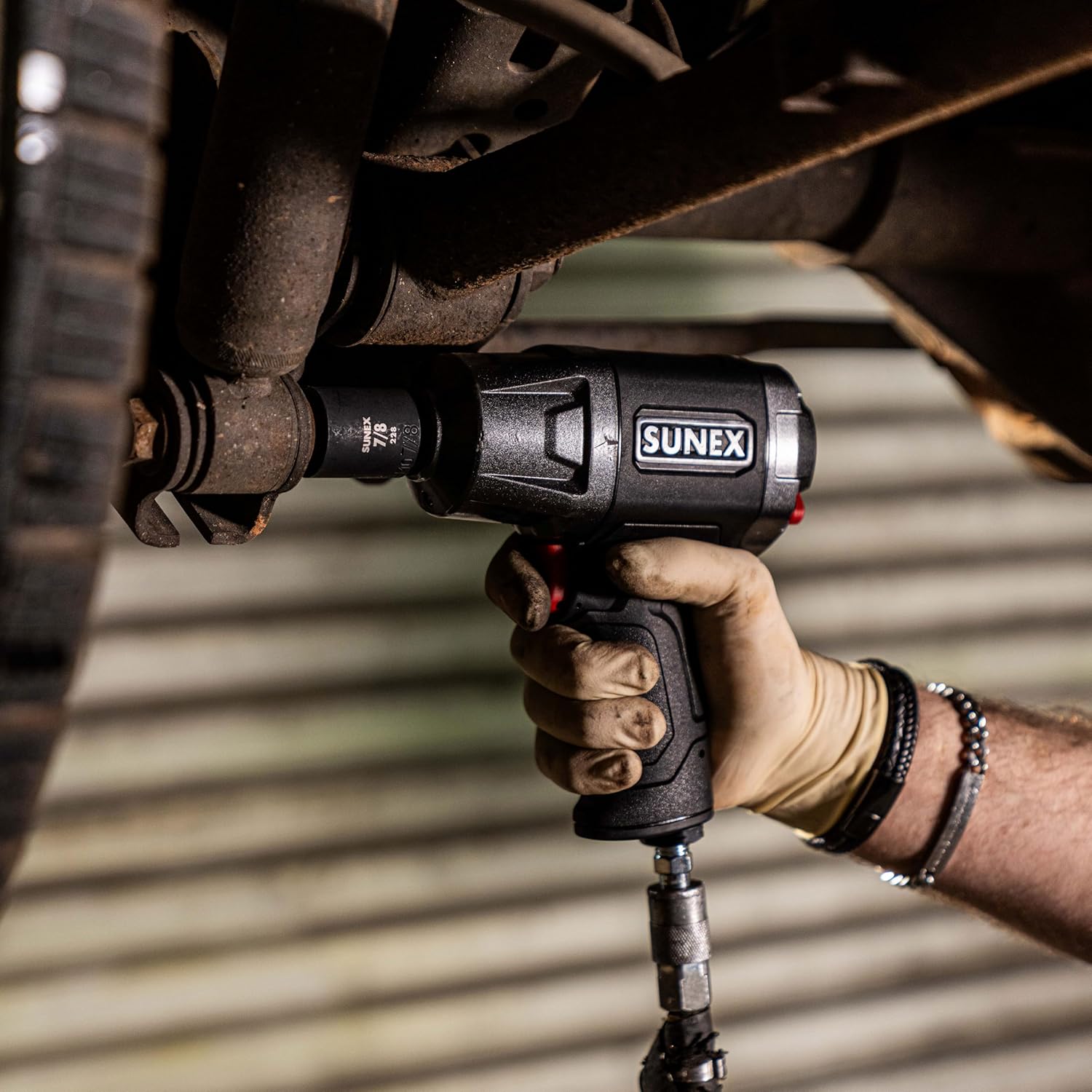 SUNEX TOOLS 2640, 1/2 Inch Drive Impact Socket Set, 19-Piece, SAE, 3/8 Inch – 1-1/2 Inch, Cr-Mo Alloy Steel, Radius Corner Design, Dual Size Markings, Heavy Duty Storage Case, Meets ANSI Standards