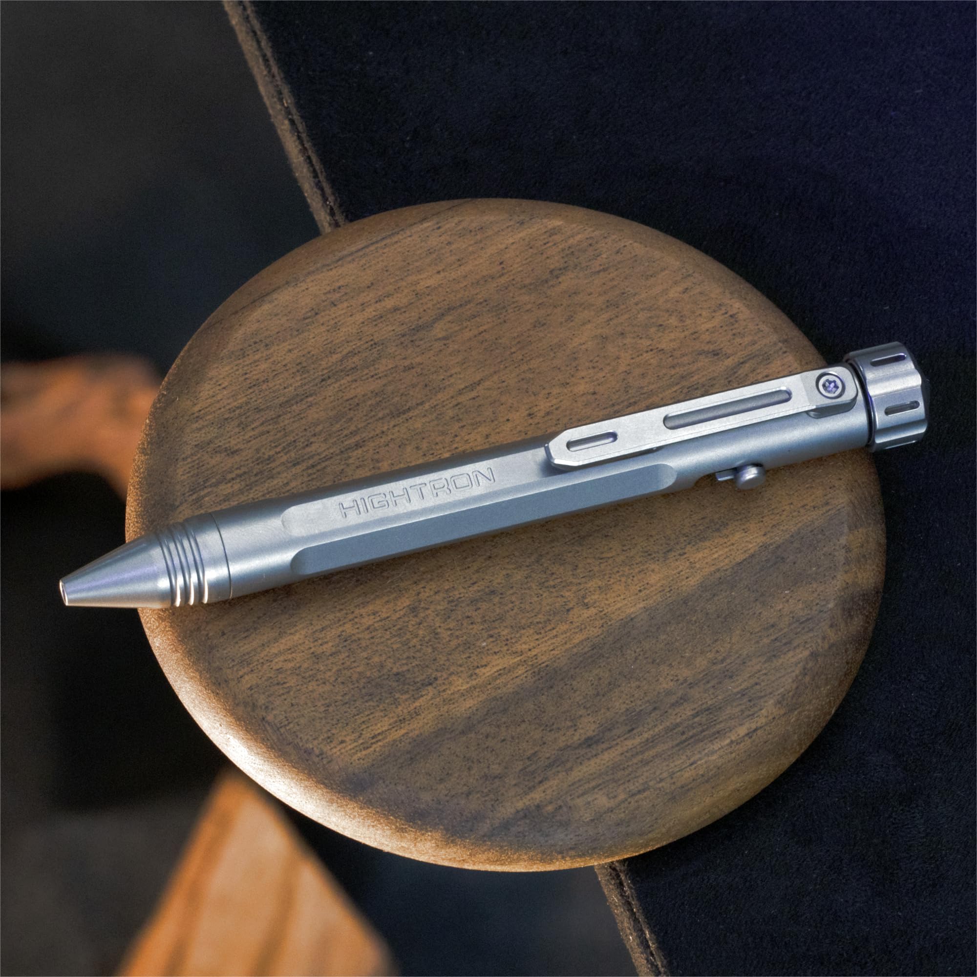 Hightron Vortron Titan Kugelschreiber, Sandgestrahlt Metallstift mit Anti-Rutsch-Griff und Taschenclip, für Büro, Outdoor und Reisen