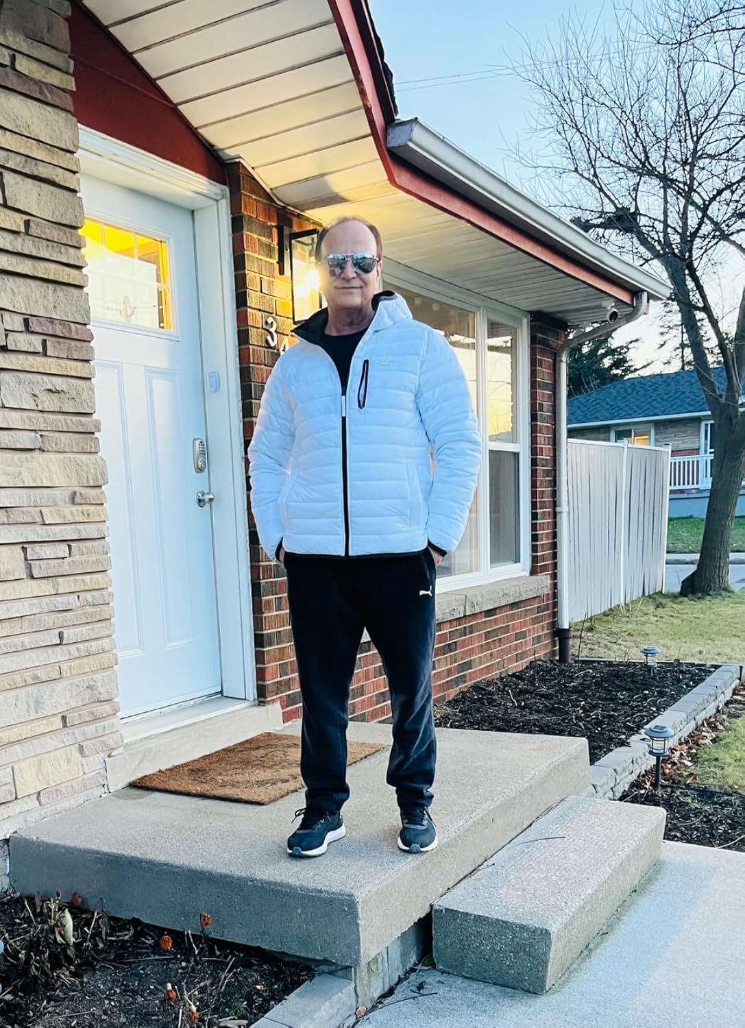 AstroAI Portable Air Compressor 100 PSI, 12V DC,Tire Inflators,Canadian