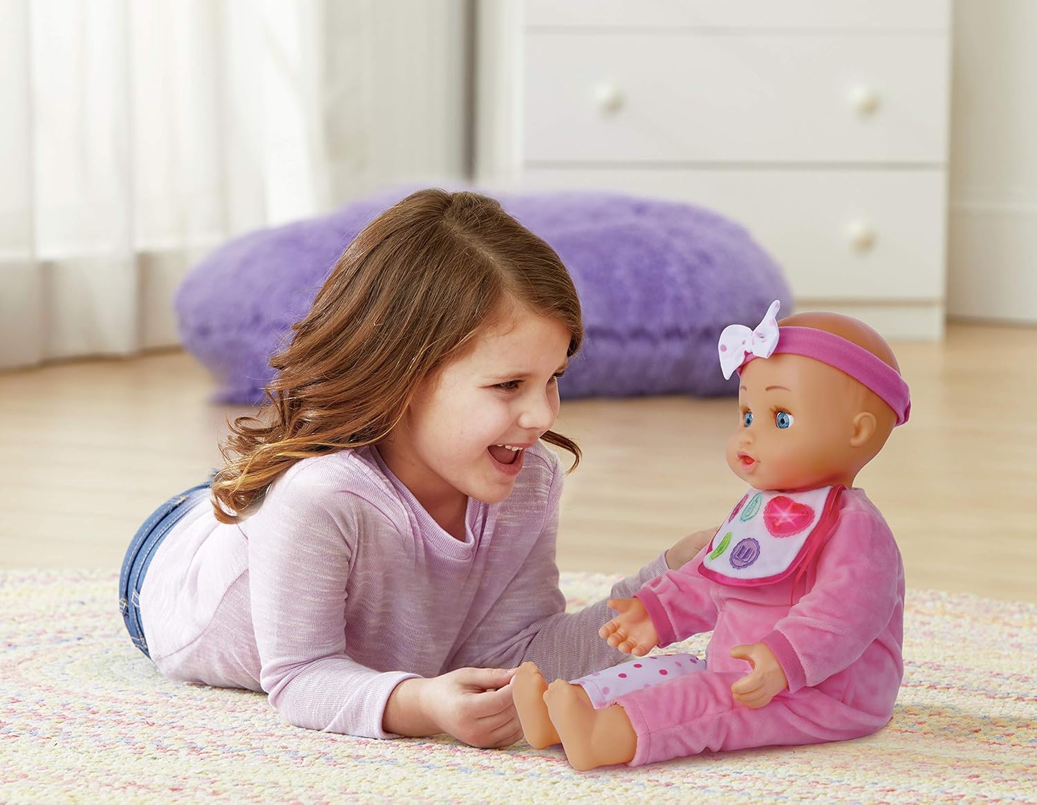 Vtech Little Love Chloe Apprend A Parler Et Chanter Poupee Qui Parle Evolutive Et Interactive Version Fr Amazon Fr Jeux Et Jouets