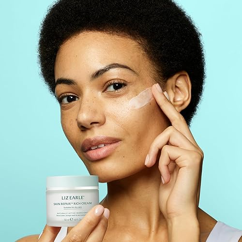 Miniatura 3 de Liz Earle Skin Repair Rich Face Cream - Hidratante facial que aumenta la hidratación con una lujosa textura de crema, deja la piel con una sensación