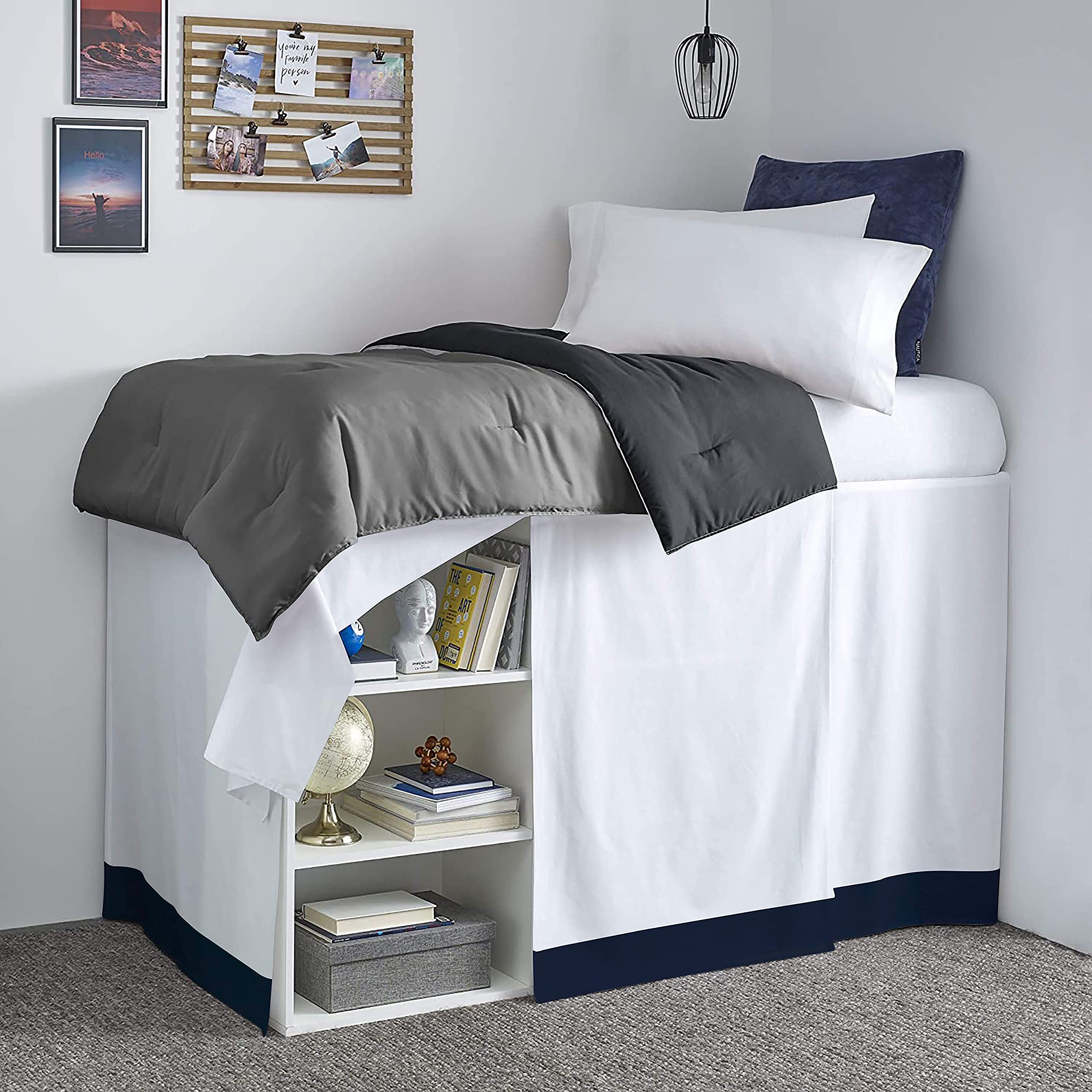 HOMESCAPES Drap plat uni 100% coton égyptien 200 fils coloris bleu 178