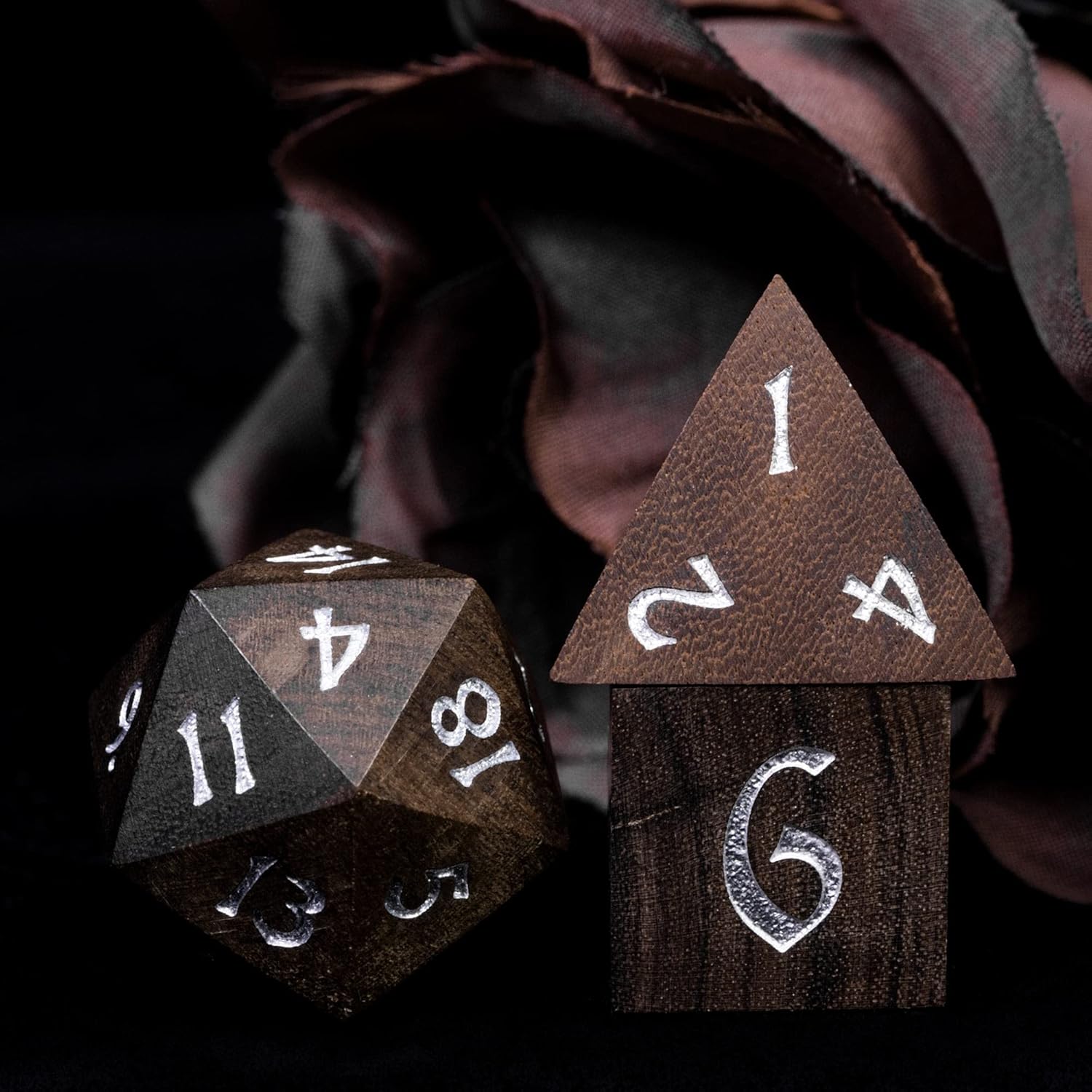 7PCS Wooden Polyhedral Dice Set, D&D Wood DND Dice Set with Metal Box for Role Playing Tabletop Games (Bubinga Wood)