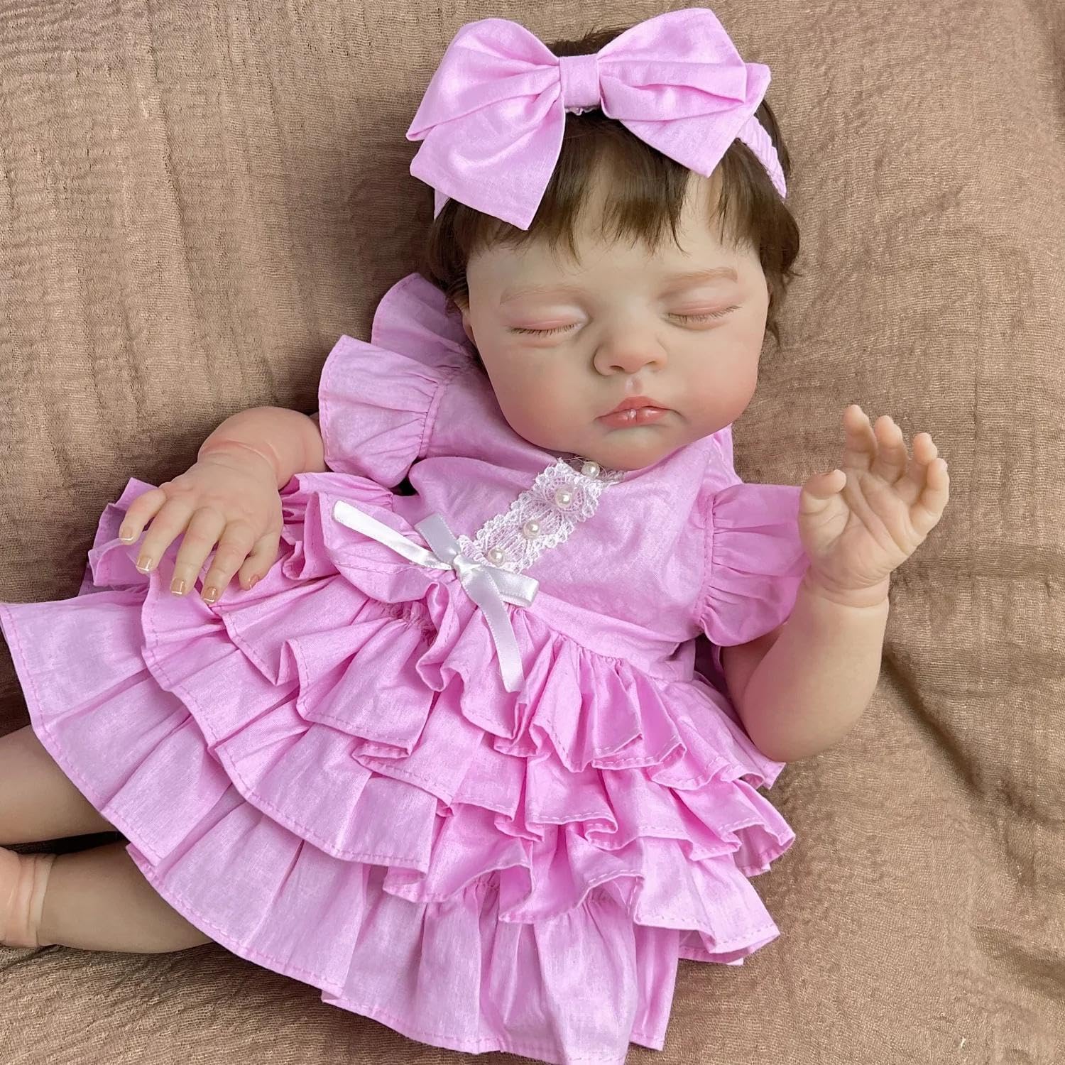 Prawdziwe życie Reborn Baby Dolls Girl 45 cm Realistyczne lalki dla niemowląt, miękka tkanina, wyglądająca prawdziwie śpiąca lalka niemowlęca, realistyczna lalka dla noworodków, zabawka dla