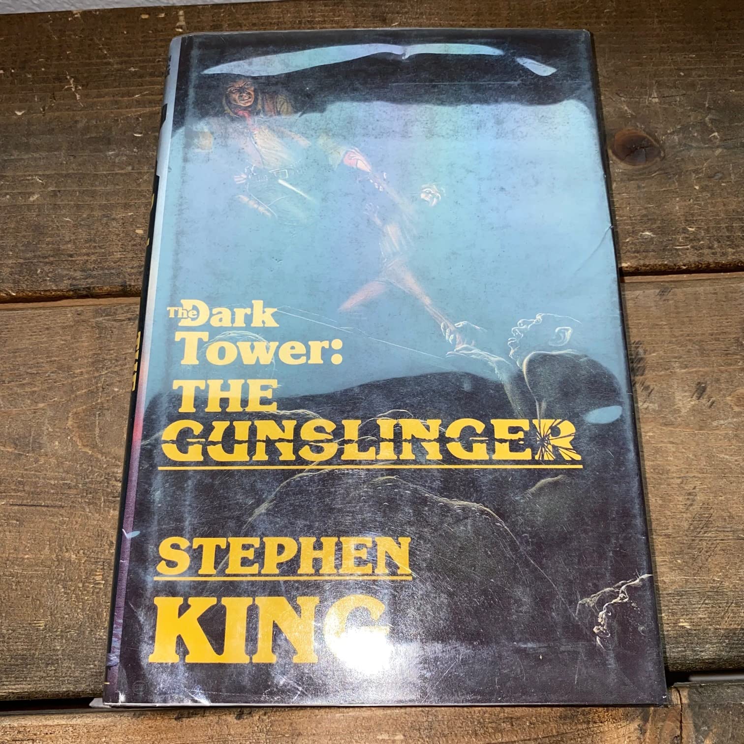 Buy Dark Tower: The Gunslinger/the Drawing of the Three/the Waste Lands — BookShops.in