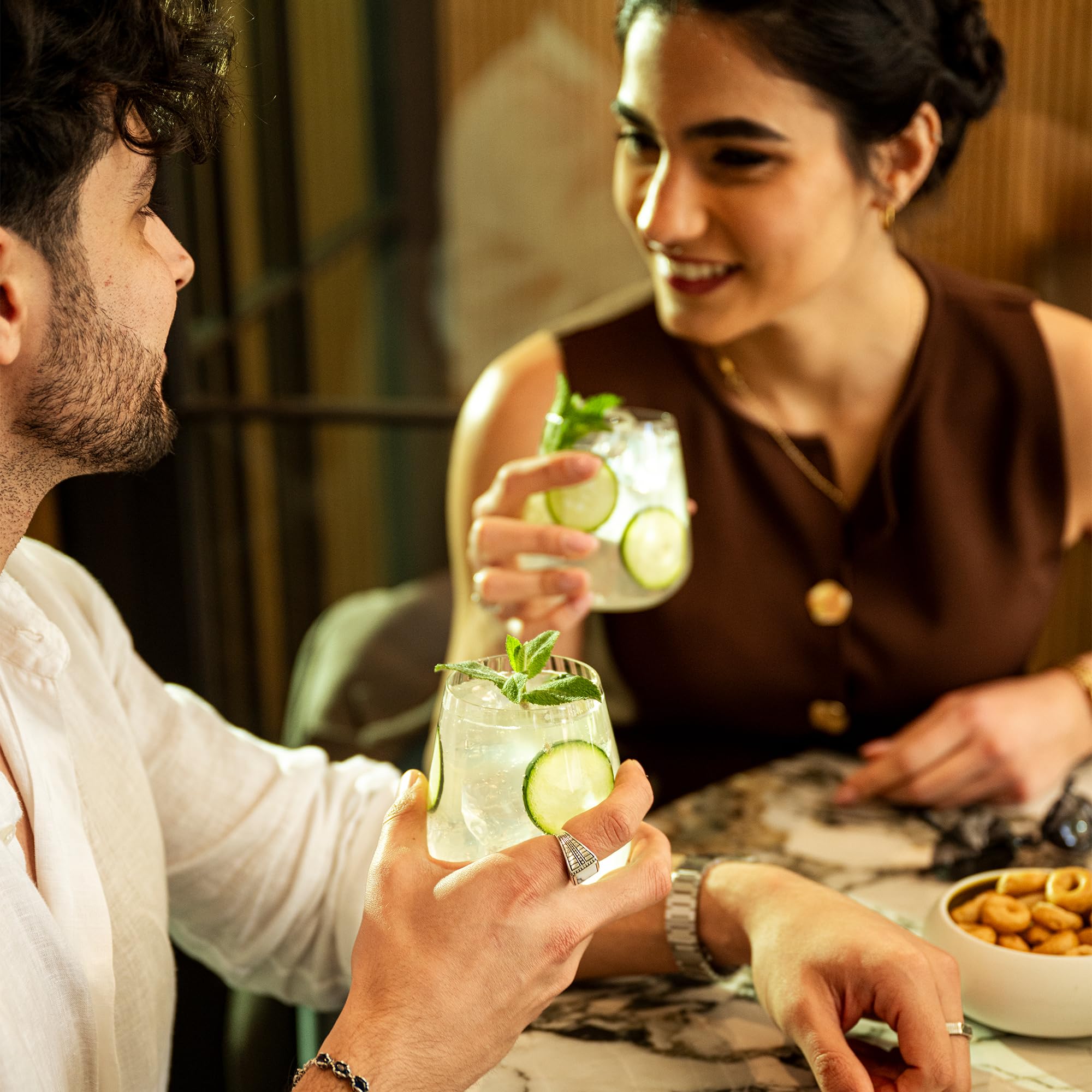Moskovskaya Osobaya Vodka 100cl 38% Vol Destilada con ingredientes naturales