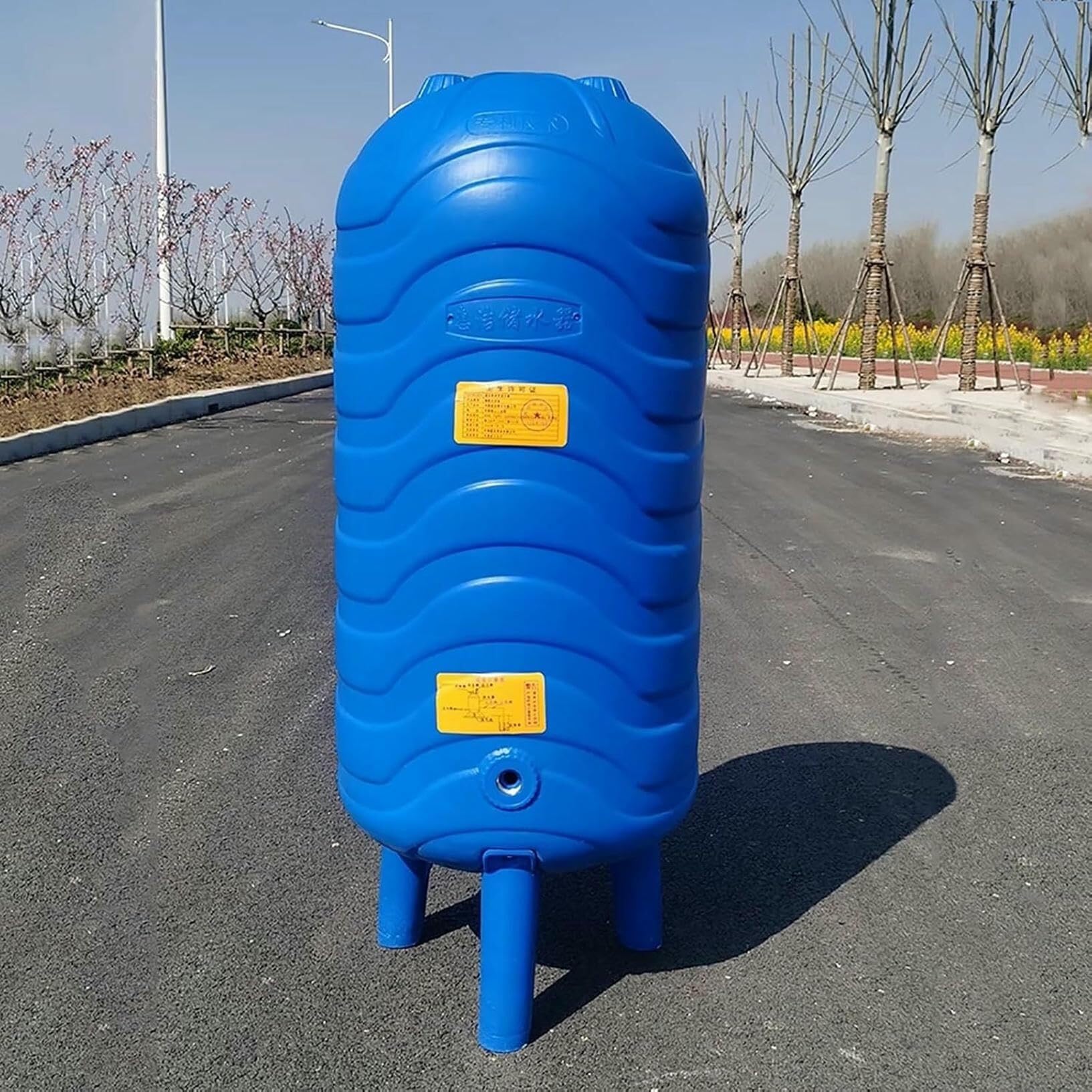 Serbatoio di stoccaggio dell'acqua pressurizzato verticale completamente automatico con kit di installazione per uso domestico e giardino