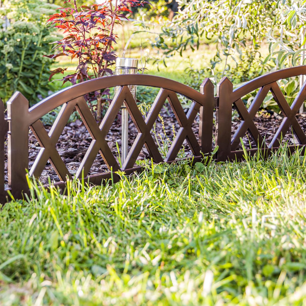 Decorative Garden Fence 4-Piece Picket Fence Garden Fence (60cm Per Panel) Wooden Effect Lawn Edging Borders Picket Garden Fencing Panels Fencing Edge Plant Borders Decorative Fence