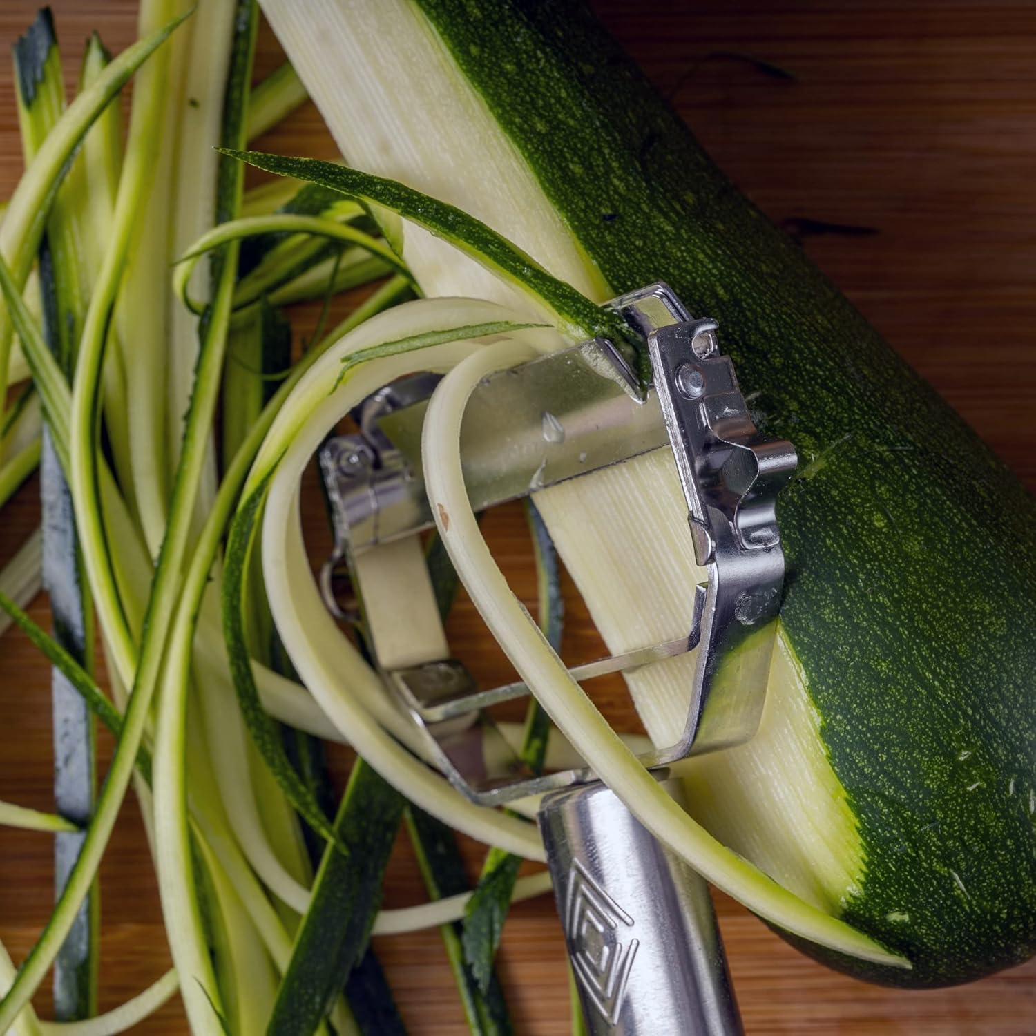 The Götze Peelers set pineapple potato butternat butternut squash peeler zoodles