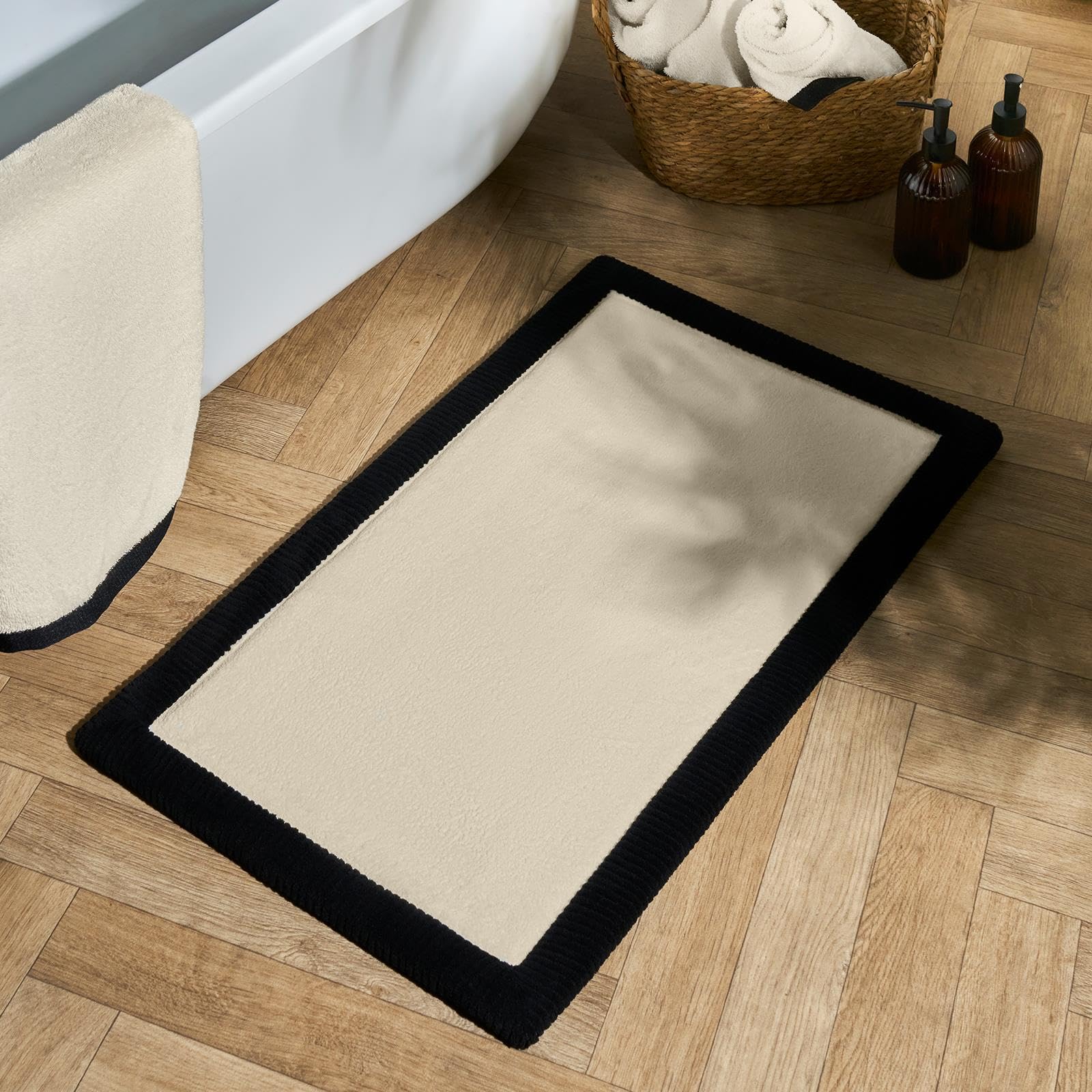OHS Foam Bath Mat, Extra Soft Absorbent Quick Dry Non Slip Border Trim Bath Mats for Bathroom Floor Machine Washable Bathroom Rug for Shower Floor Decoration, Monochrome, 45 x 75cm