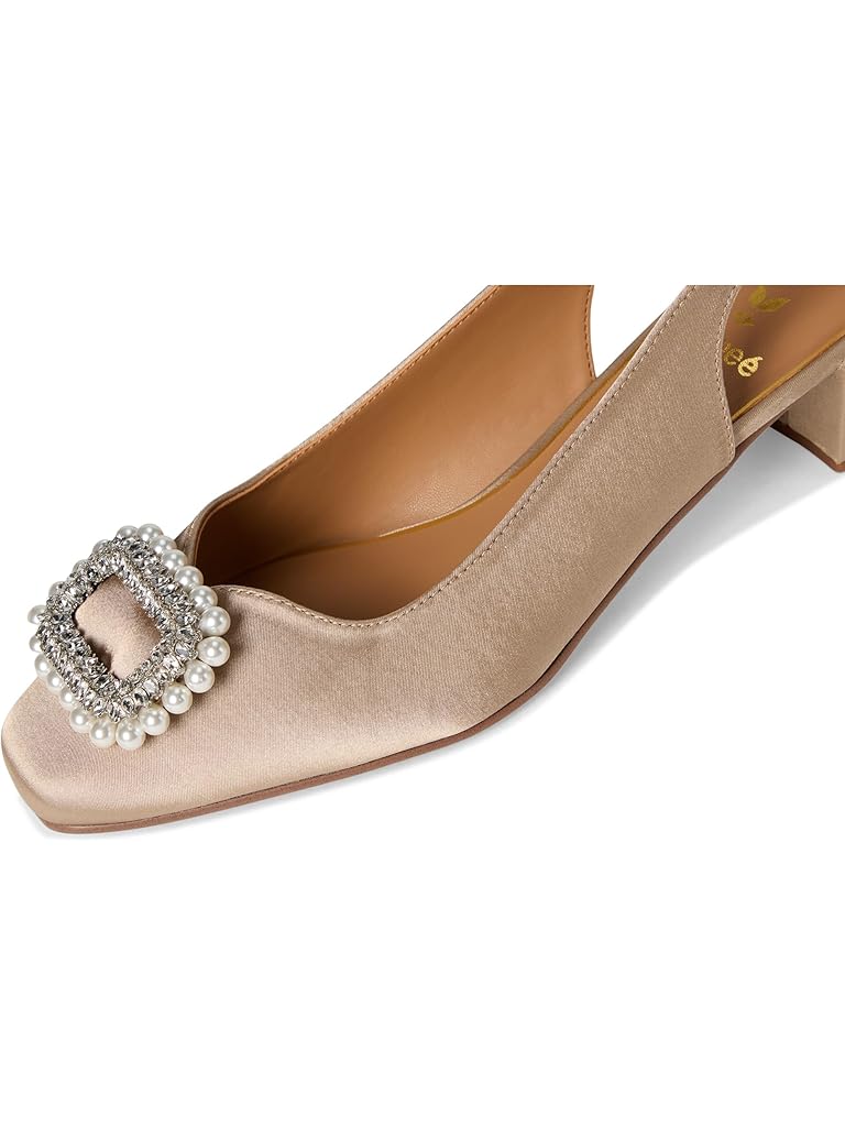 Beige J. Renee Eudora