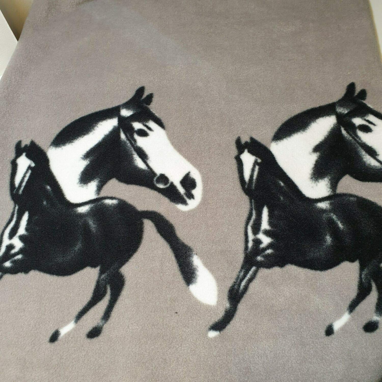 Printed Kid Cuddle Polar Fleece Soft Throw Blanket Anti Pill Fabric Material 58" (Horse Print), meter
