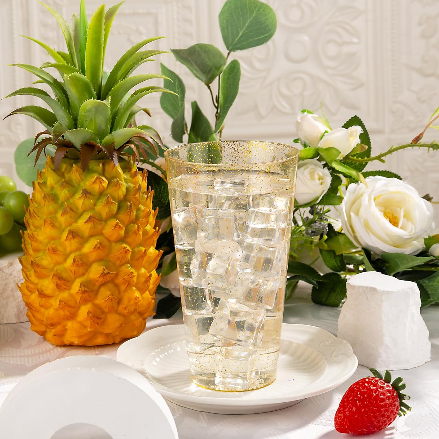 I00000 16 oz Gold Plastic Cups, 100 Pack Gold Glitter Plastic Cups Tumblers Disposable Party Cups Wedding Cups, Heavy-duty Plastic Disposable Cups Ideal for Wedding & Party - Image 2